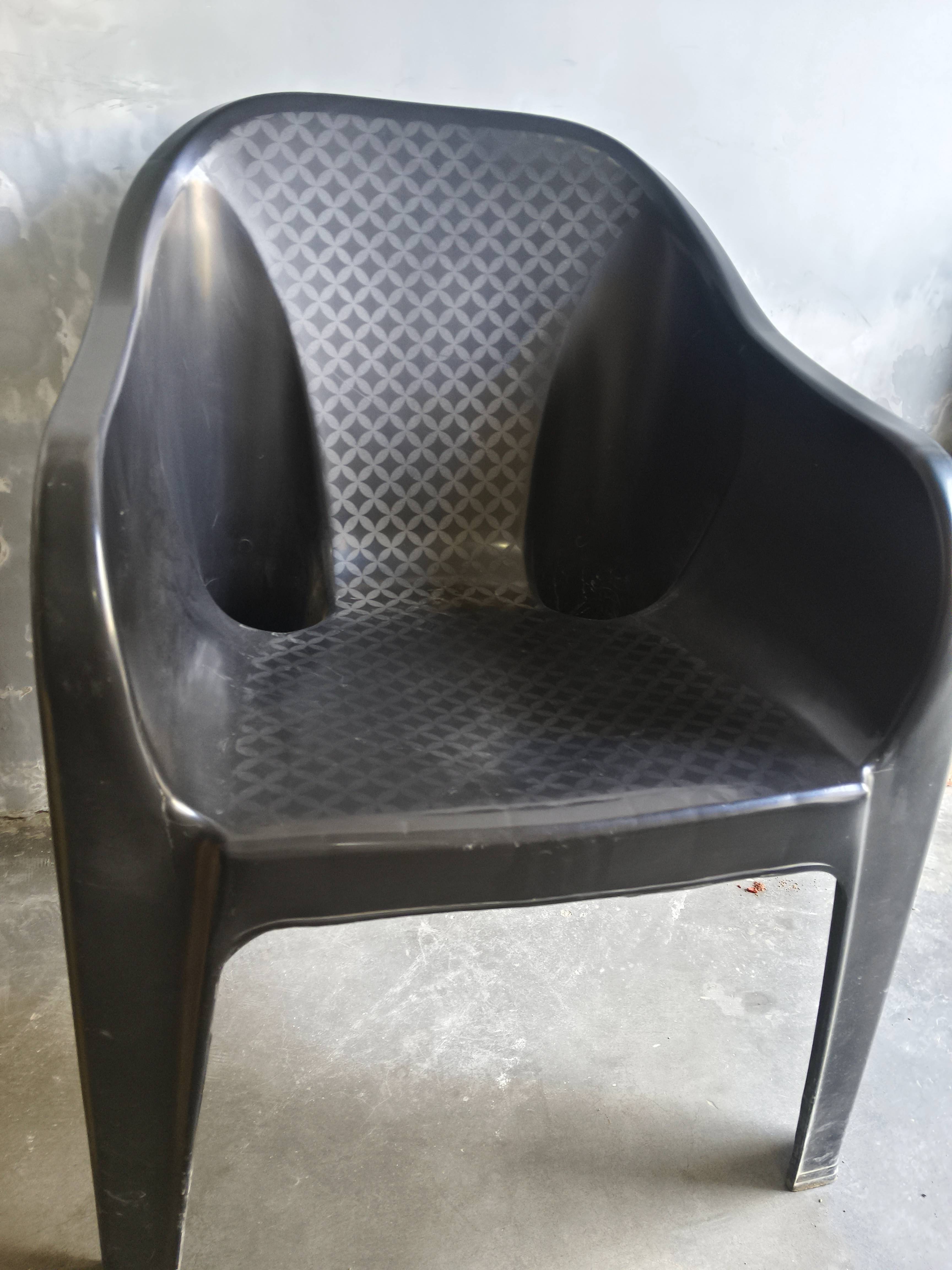 RANA TRADERS Black Chair in Modipuram Comfortable Seating -  - Buy Online at RANA TRADERS