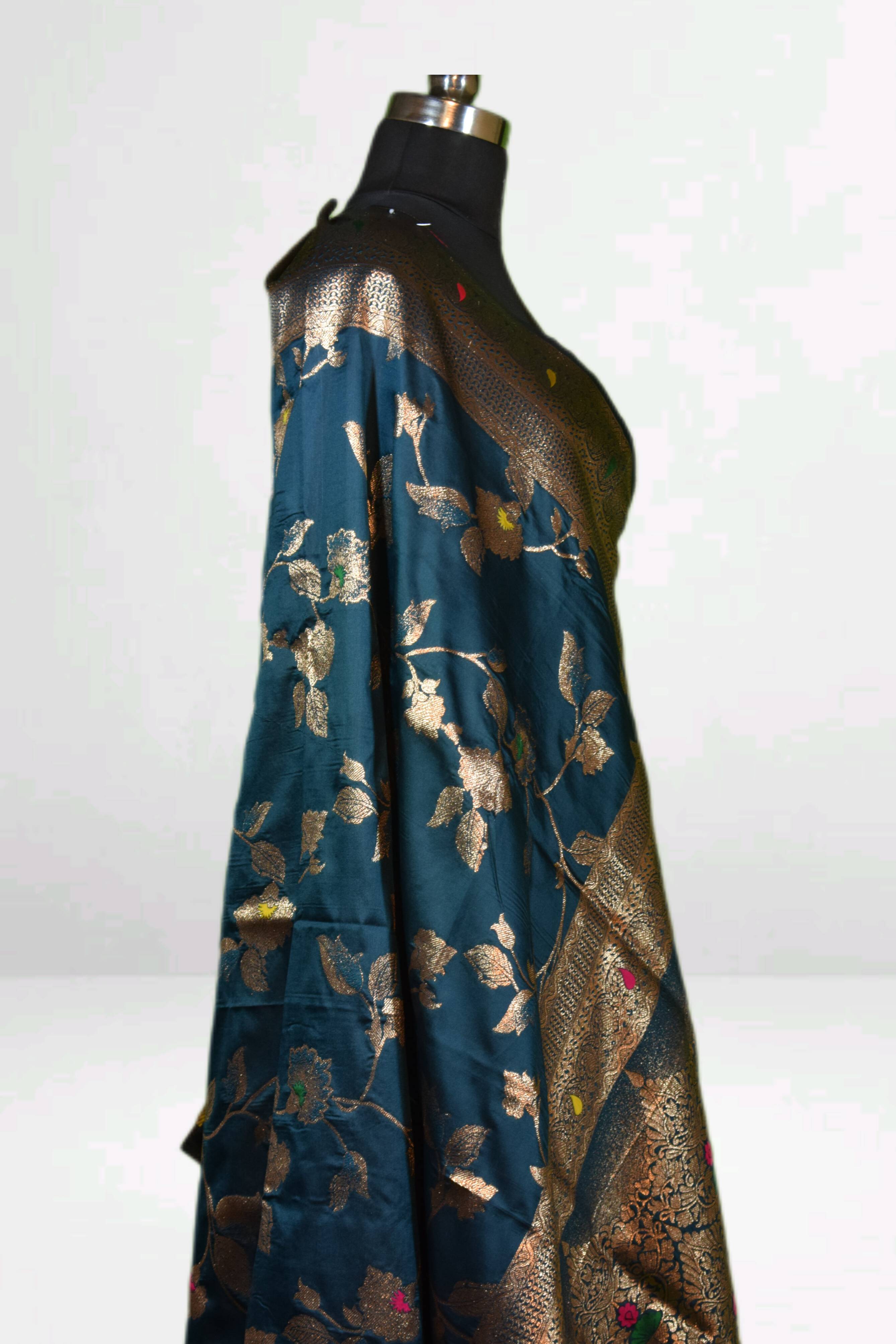 Petthani Silk Saree in Jabalpur: Luxurious Royal Blue Saree with Golden Zari - Image 1