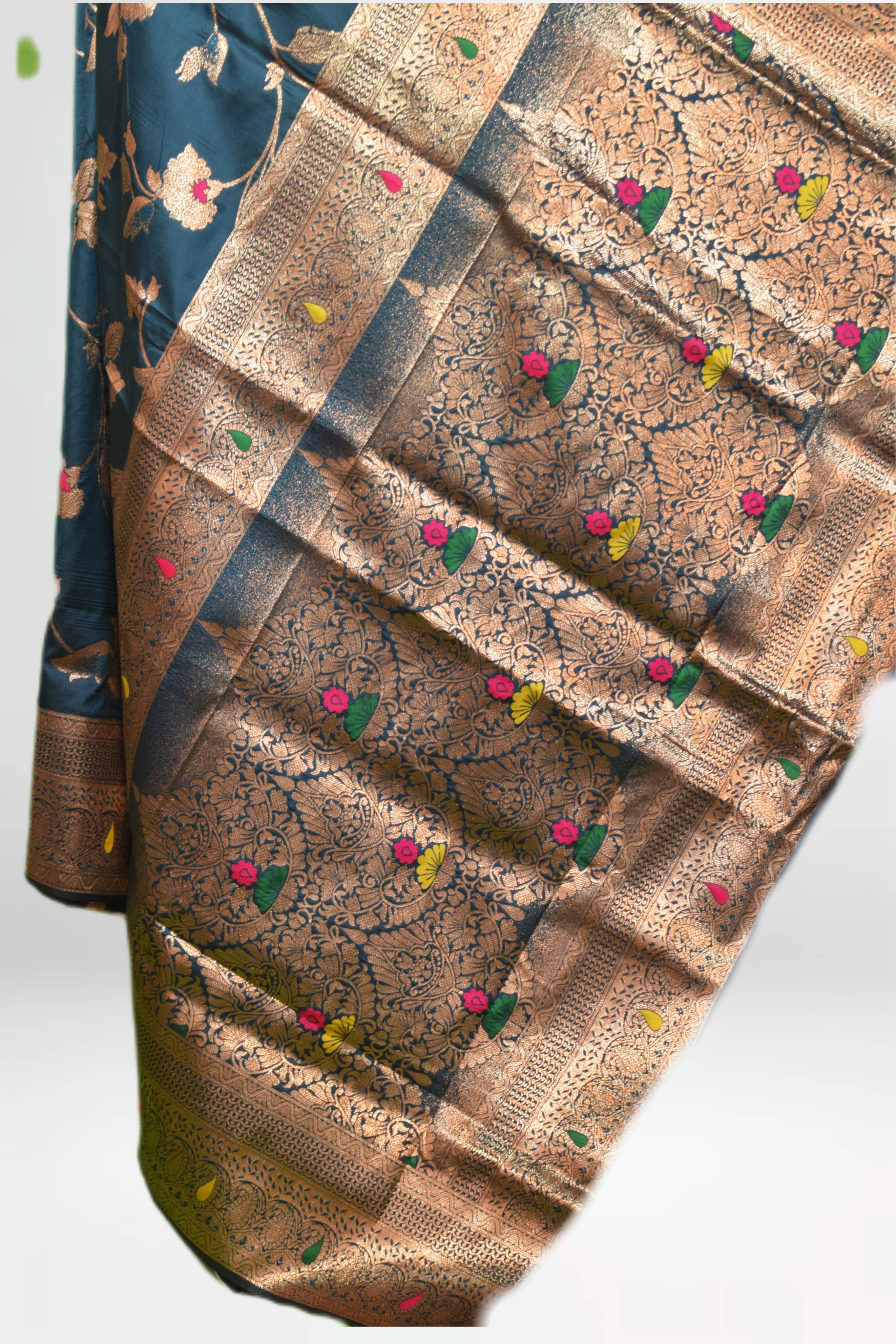 Petthani Silk Saree in Jabalpur: Luxurious Royal Blue Saree with Golden Zari - Image 2