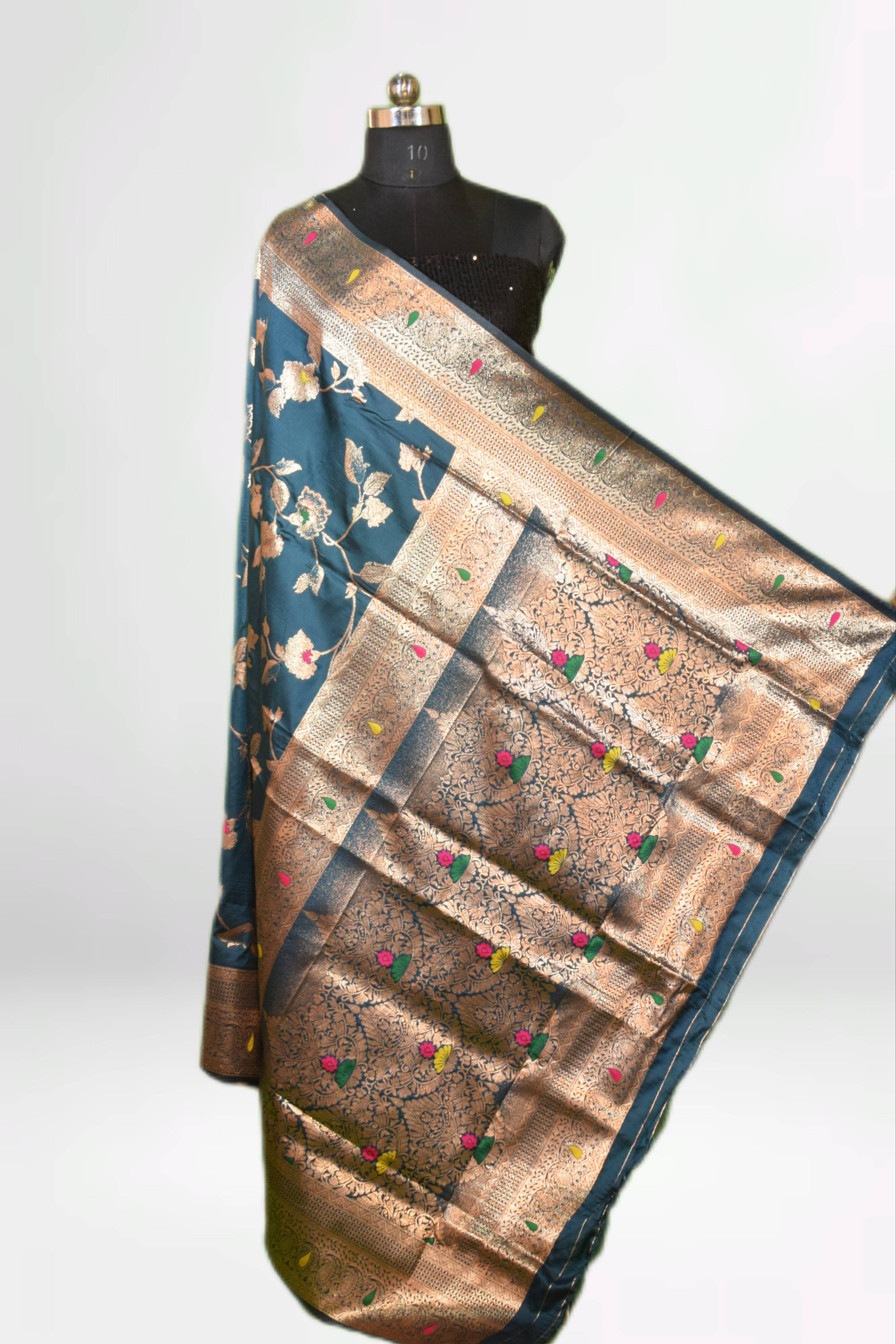 Petthani Silk Saree in Jabalpur: Luxurious Royal Blue Saree with Golden Zari - Image 3