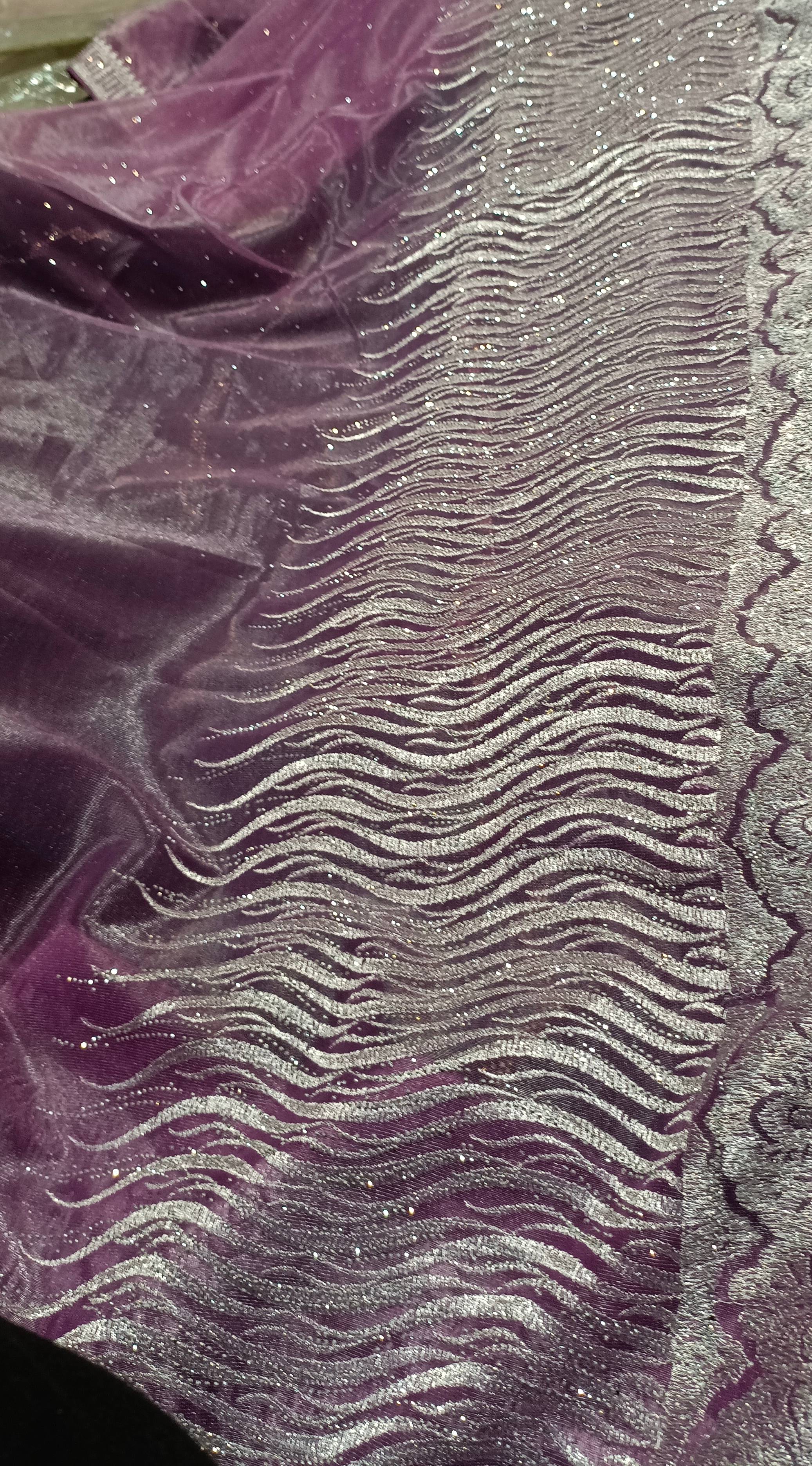 Silk Sadi in Harinder Plaza, Nangloi: Pure Silk Elegance -  - Buy Online at RIWAZ SAREE CENTRE