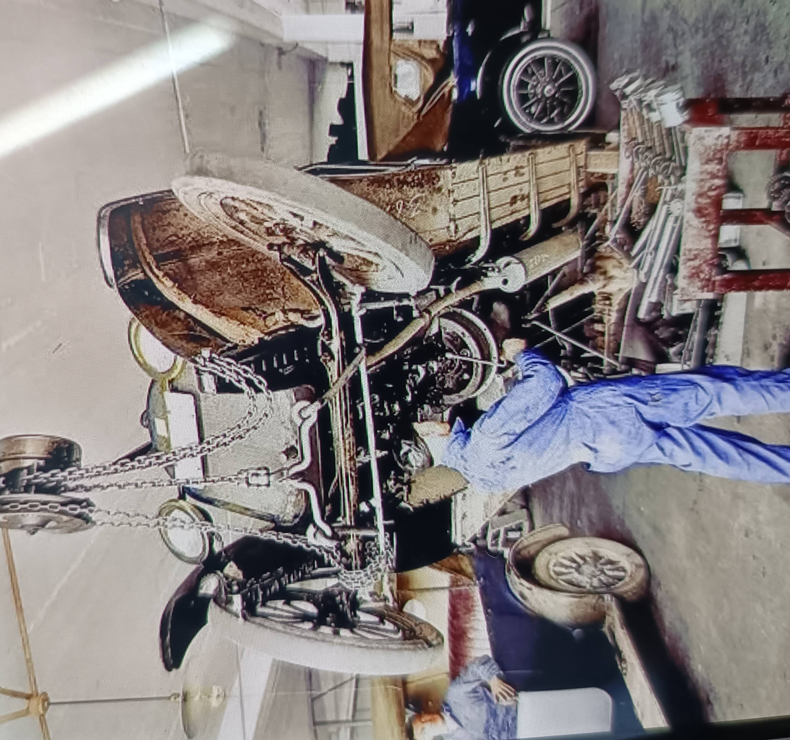 Vintage Car Service in MRD Road, Bamunimaidam - Expert Maintenance and Restoration -  - Buy Online at RAJDHANI TYRE SERVICE