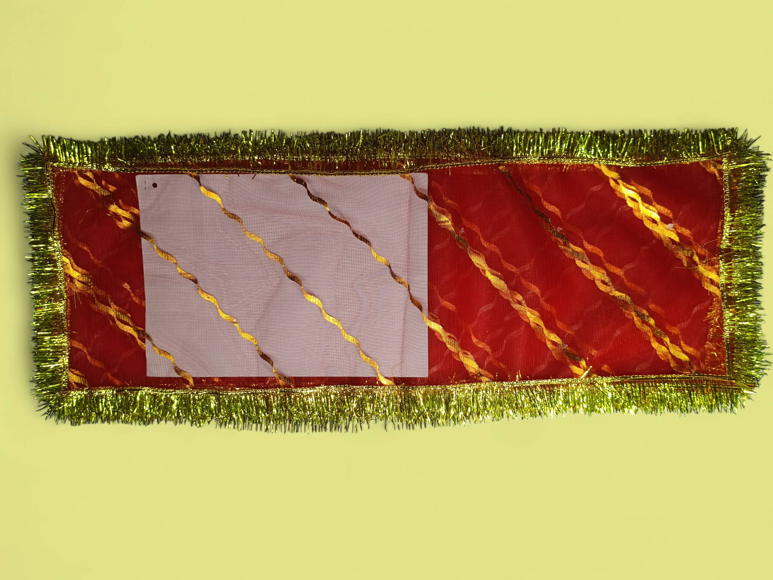 Festive Decorative Pooja Cloth Set - Image 4
