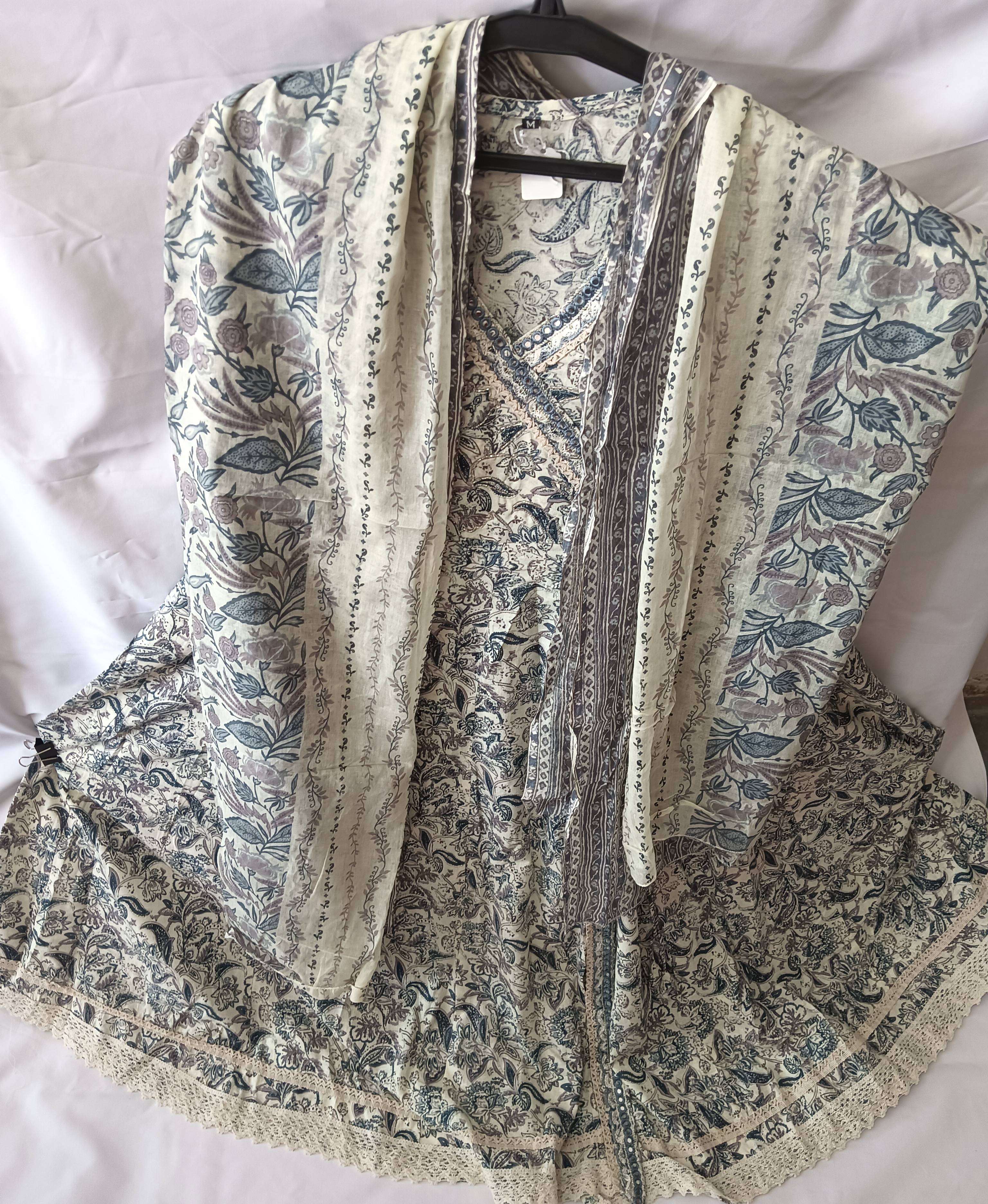 SHREE JI FASHION Anarkali Kurta Set in Maheshwar with Floral Print - Image 1