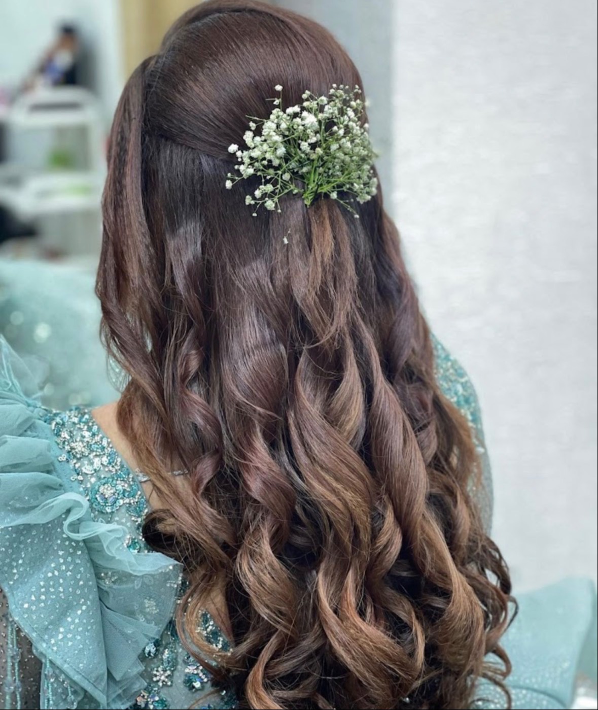Hair Dresser in Anand Nagar Market, Stylish and Elegant Floral Hair Accessory -  - Buy Online at 4 X 4 POWER GYM