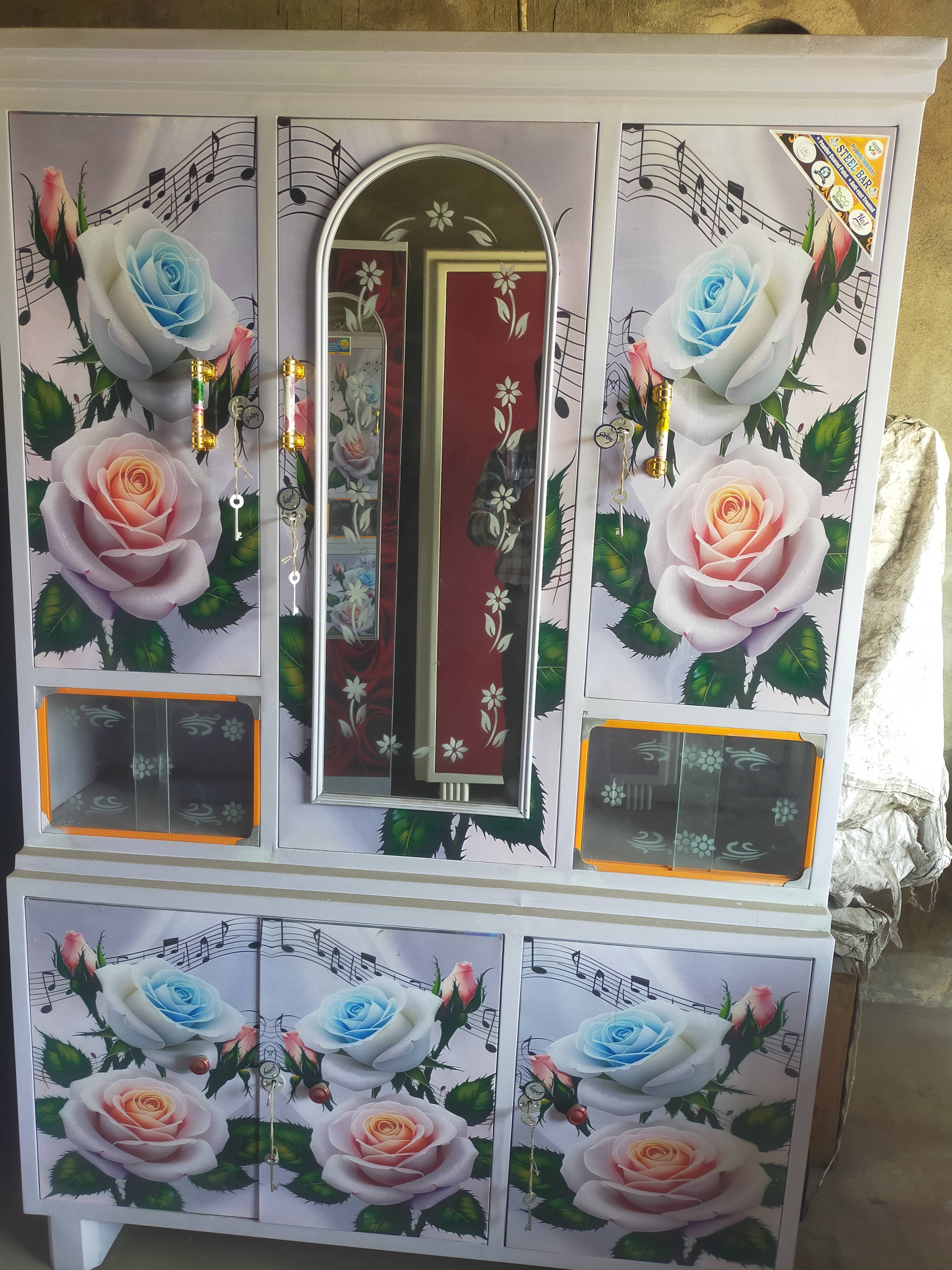 Steel Almirah Floral Pattern in B1 MORE J N AVENUENEAR FULJHORE with Mirror Storage -  - Buy Online at FURNITURE PLANET