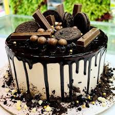Pandit Jee Cakeplaza Chocolate Overload Cake in Gaya: Rich and Creamy Indulgence -  - Buy Online at PANDIT JEE CAKE PLAZA