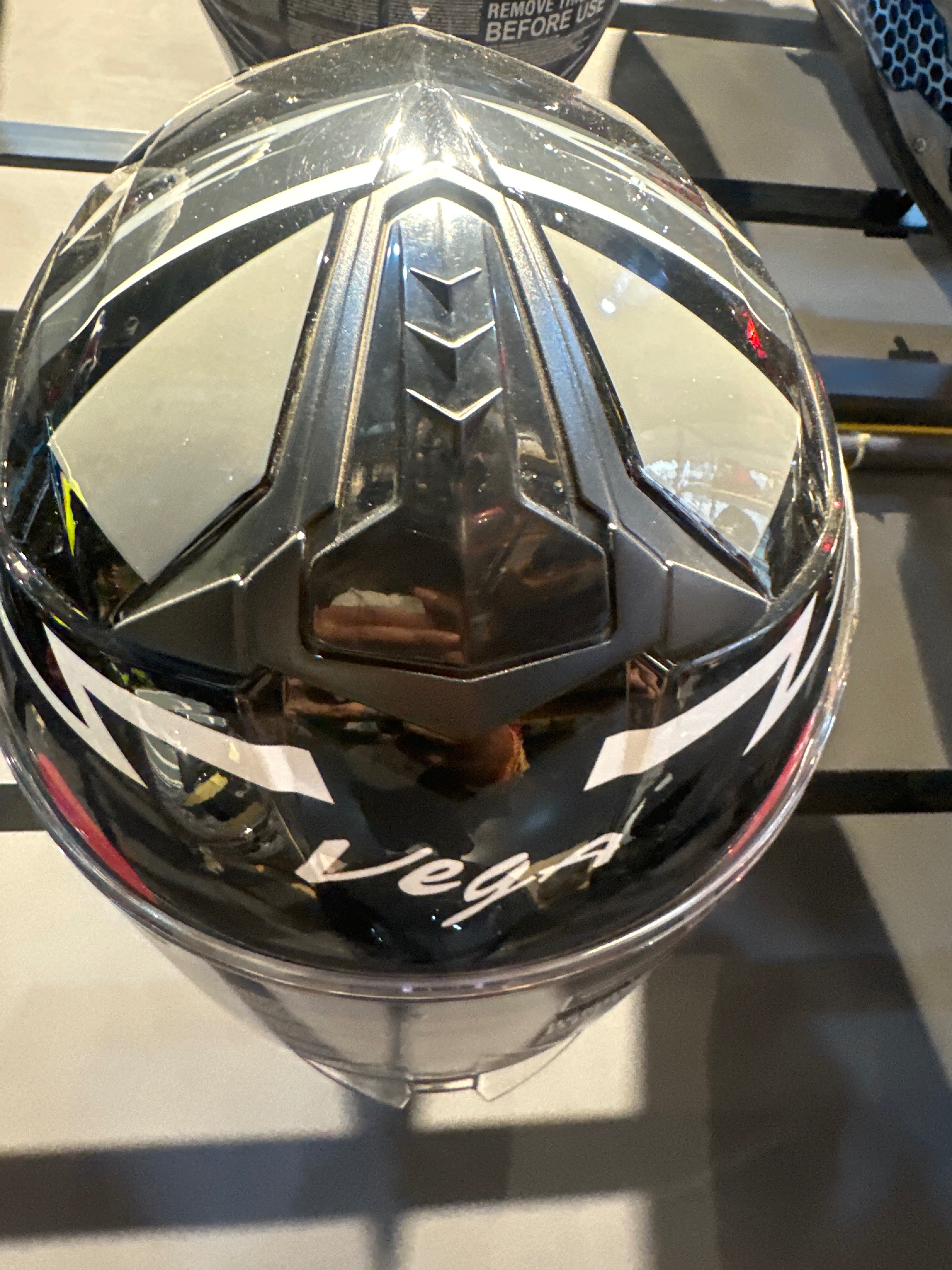 VEGA HELMET in HOUSE NO 512 6AT ROADNEAR 6 NO GATE Strong & Secure Protection -  - Buy Online at PITSTOP AUTO