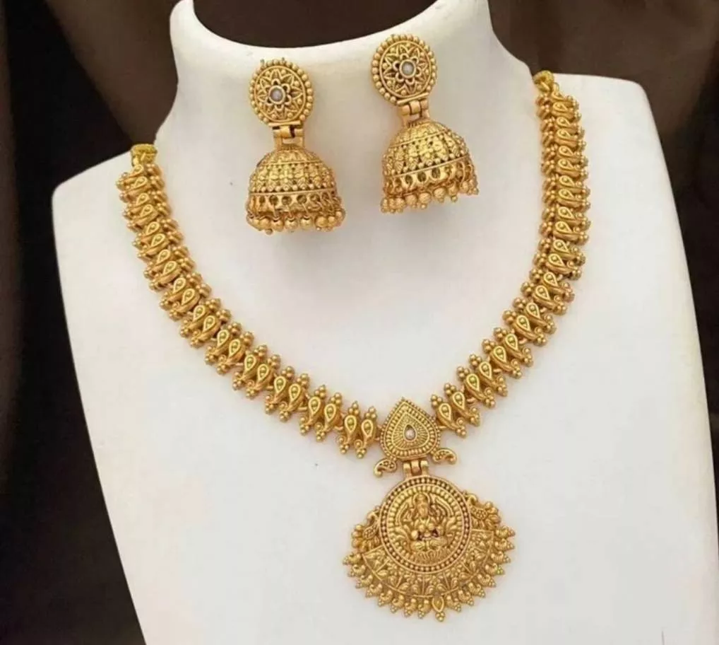 Jewelry/Necklace in Bhuj - Elevate Your Style -  - Buy Online at MINNAT JEWELLERS