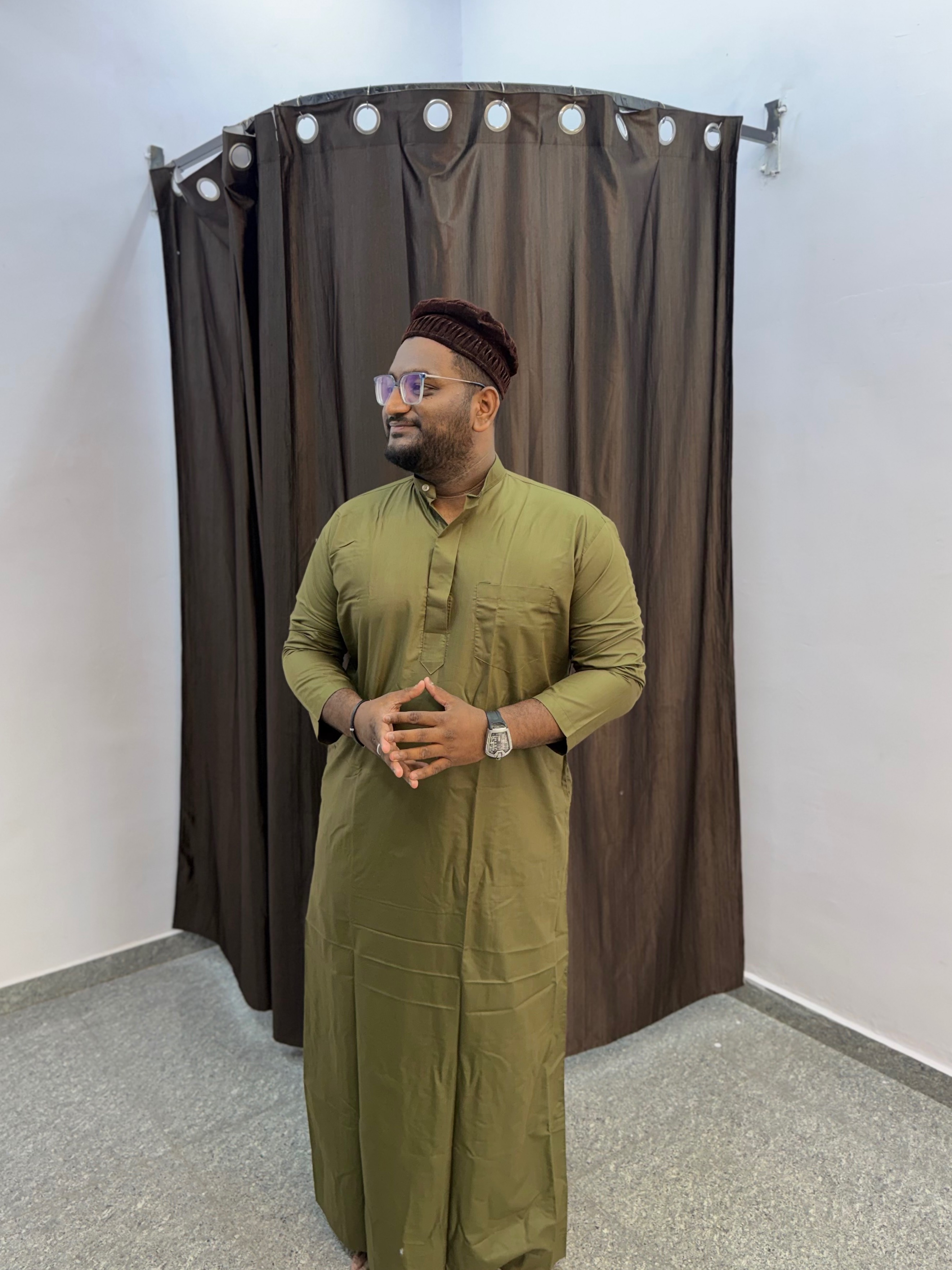 Fashion/Thopes in Hospet: Upgrade Your Wardrobe with Premium Plain Thopes -  - Buy Online at FASHION WEAR