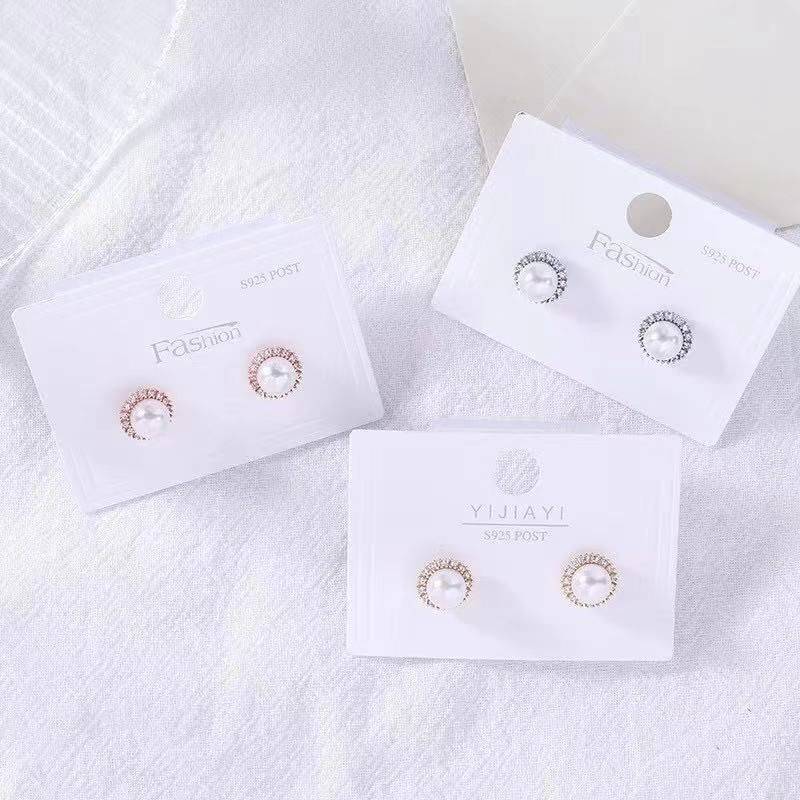 Elegant Pearl Stud Earrings Set in Malad West: Versatile Styling