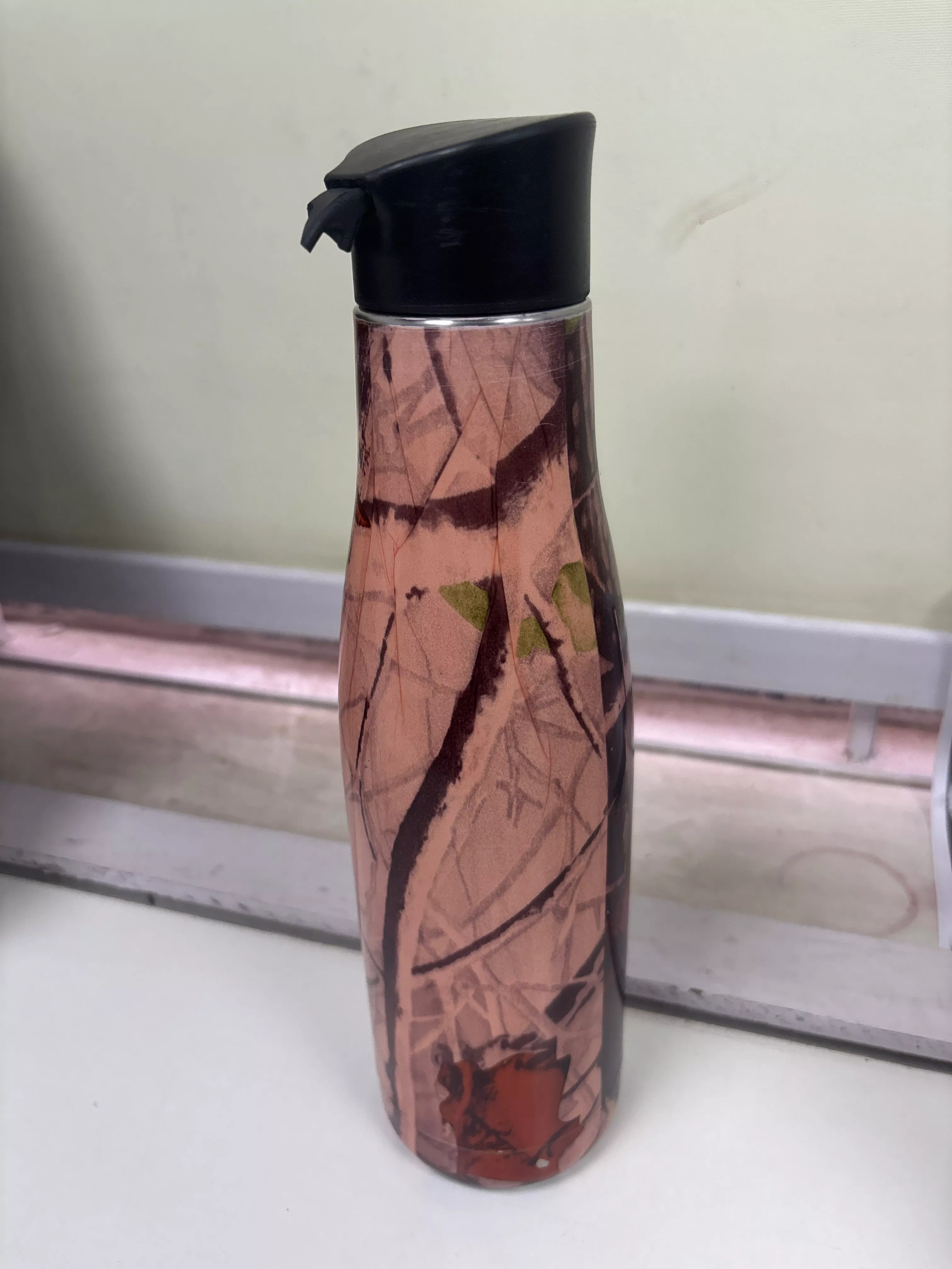 Eco-Friendly Designer Water Bottle in Guwahati Leak-Proof Lid -  - Buy Online at JAY PRAKASH TRADE AGENCY