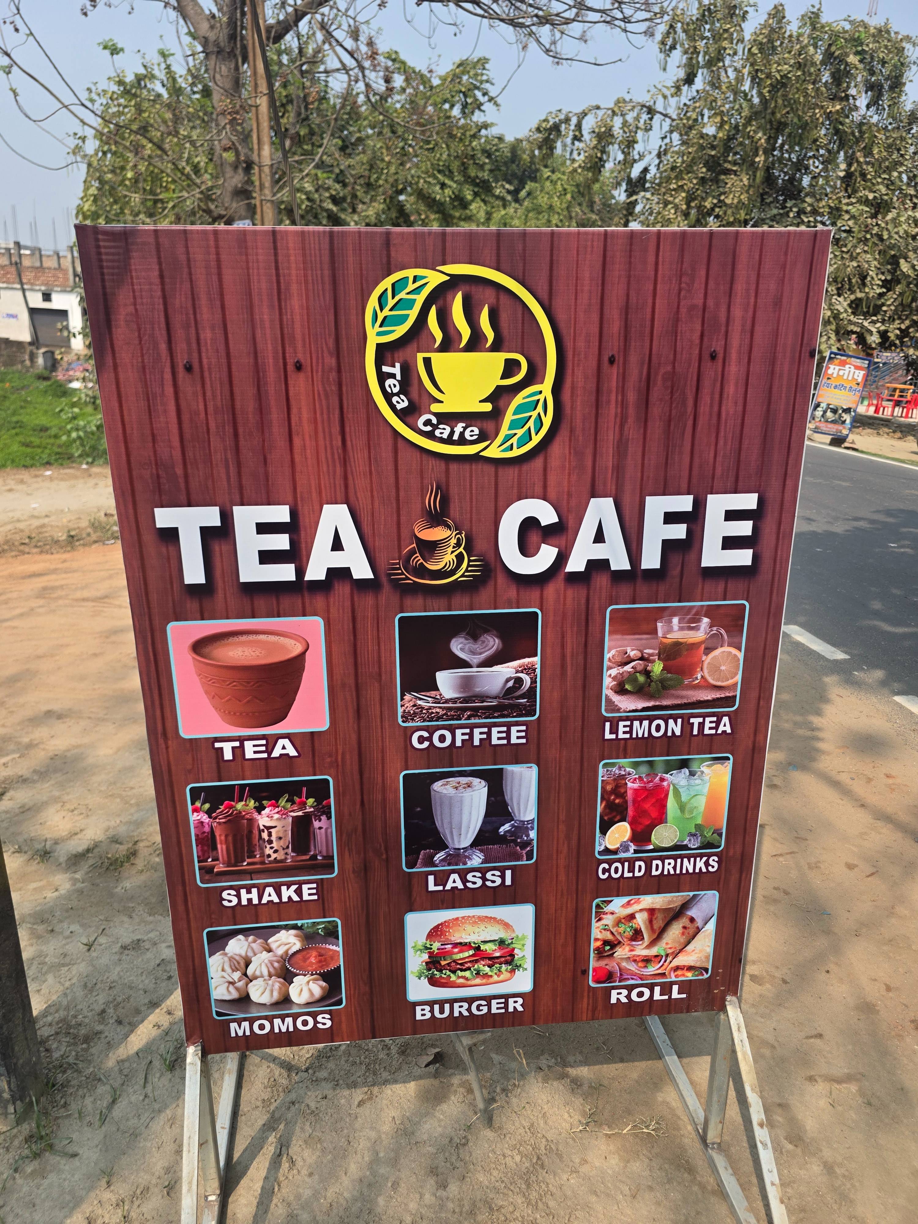 Tea Cafe Ceramic Tea Mugs Set in Purnia - Elegant Blue Rim Accents - Image 1