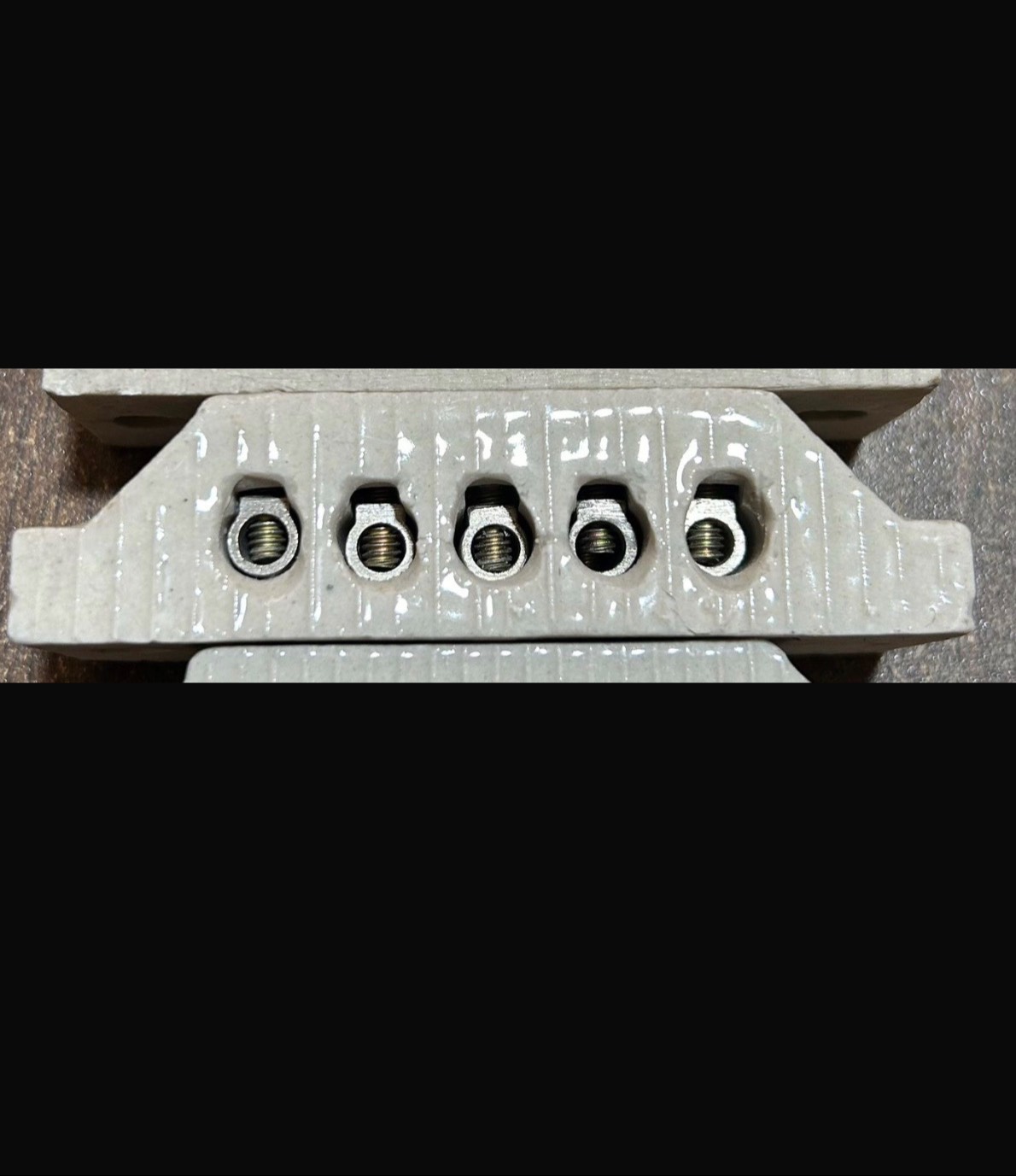 PAVITRA ENTERPRISE - Ceramic Brass Connector in Rajkot - Durable 5-Way Design in RAJKOT