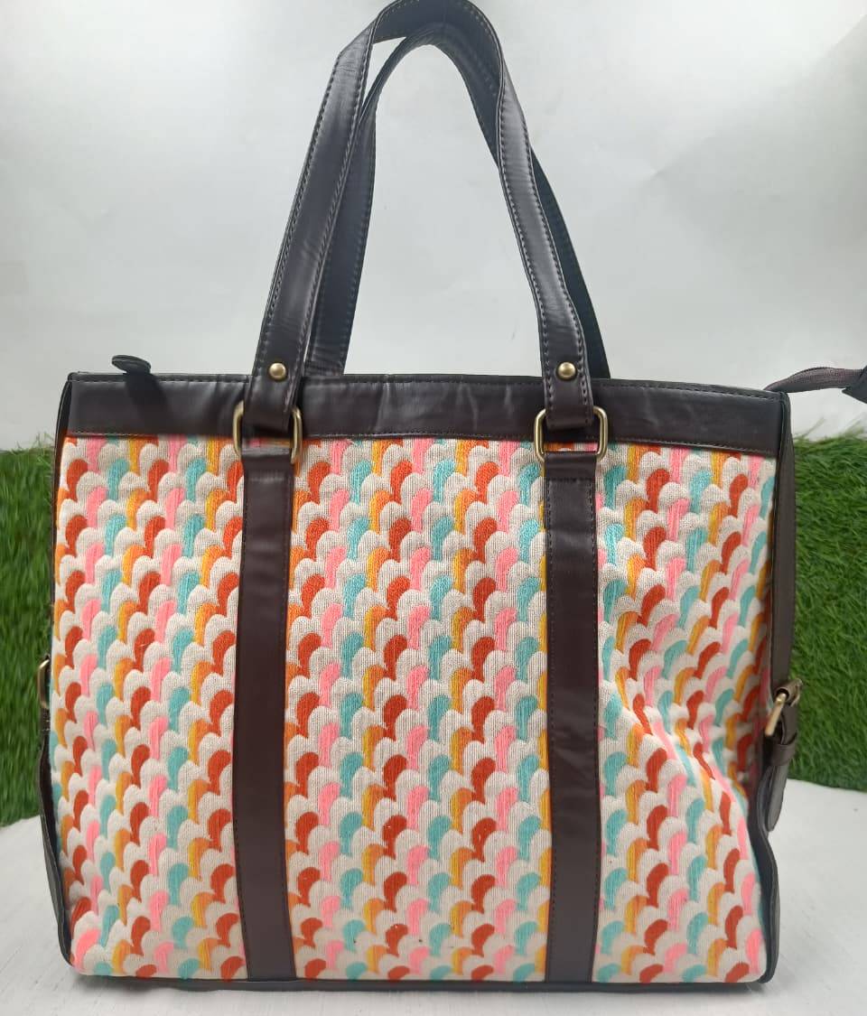 Jacquard Laptop Handbag in Dwarkapuri - Elevate Your Office Style - Image 4