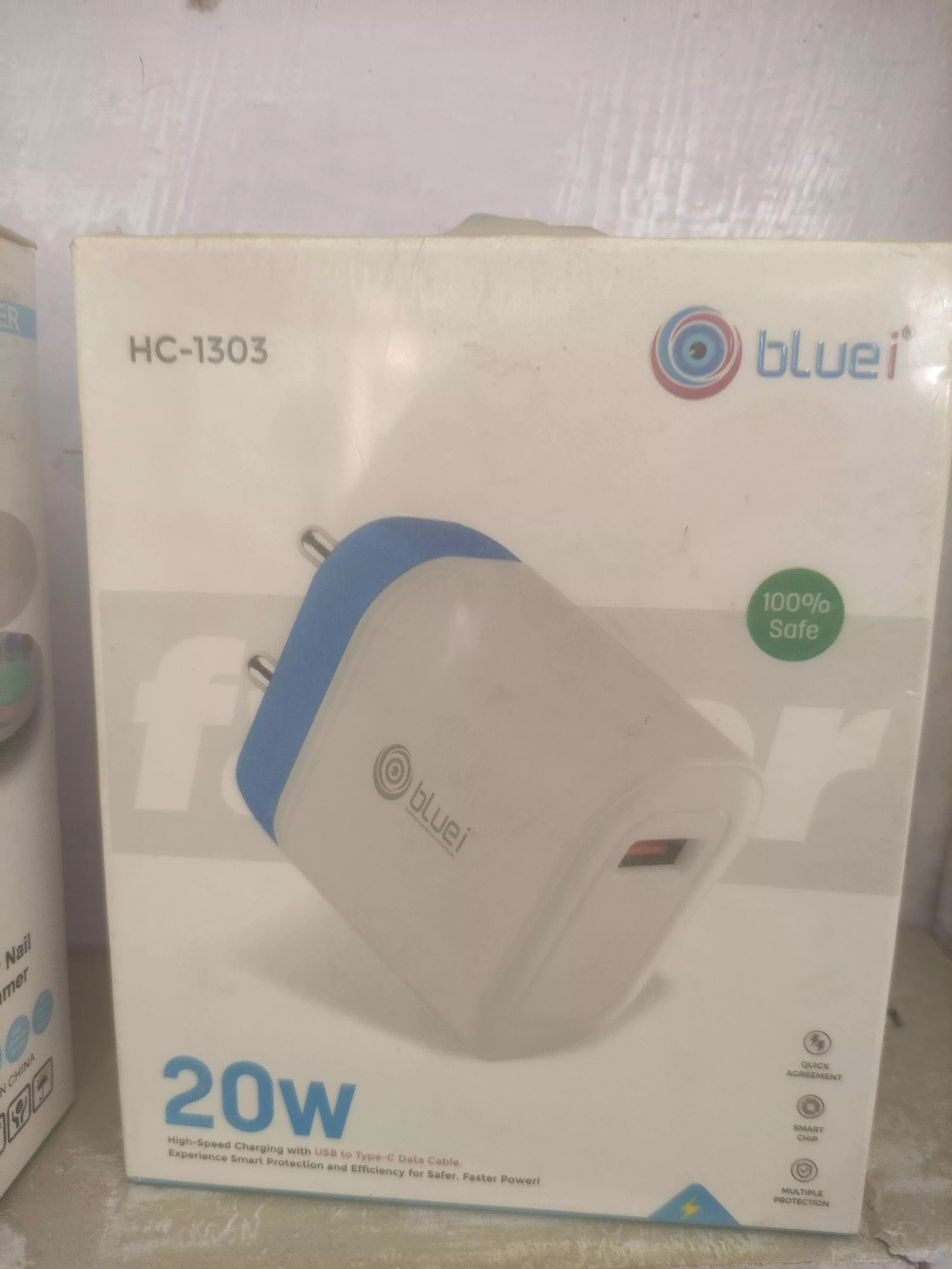 Bluei HC-1303 Fast Charger in Sanjay Thakur with 20W High-Speed Charging -  - Buy Online at SANJAY THAKUR