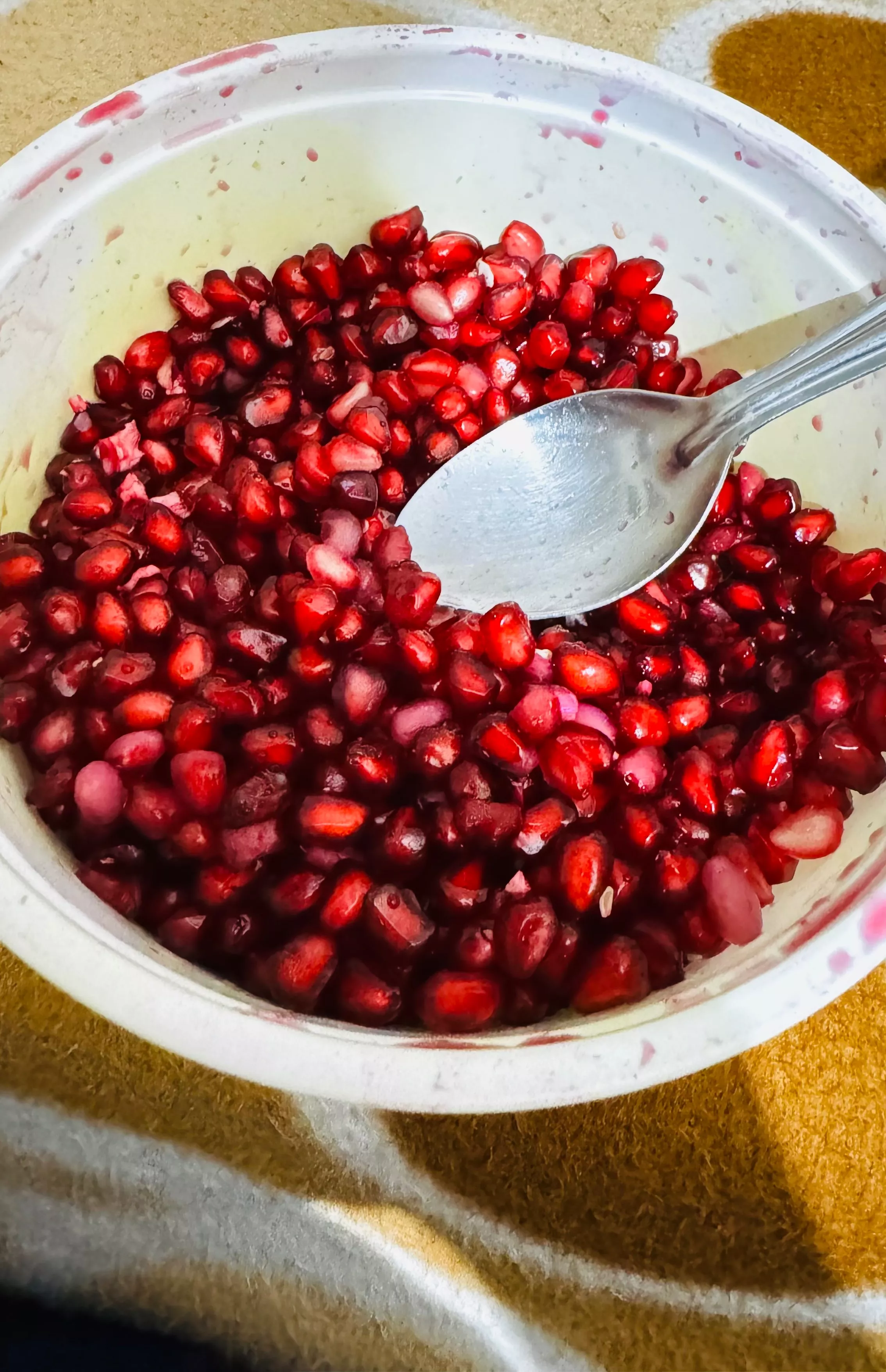 Pomegranate Arils in Ambala City: Fresh and Juicy Snack -  - Buy Online at JAPNEET SINGH