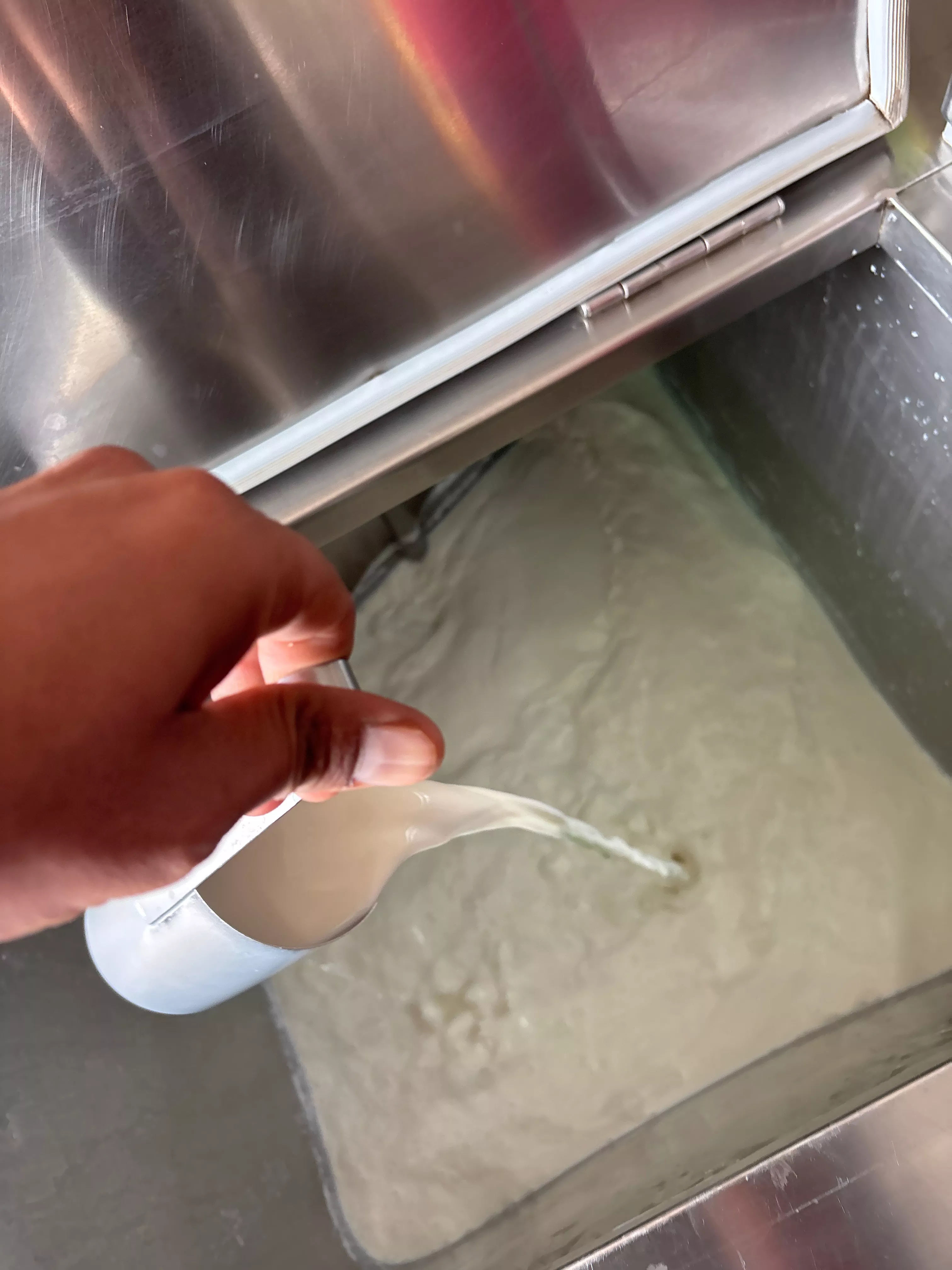 Dairy/Full Fat Milk in Guru Jhambheshwar - Rich in Nutrients -  - Buy Online at Mukesh Kumar