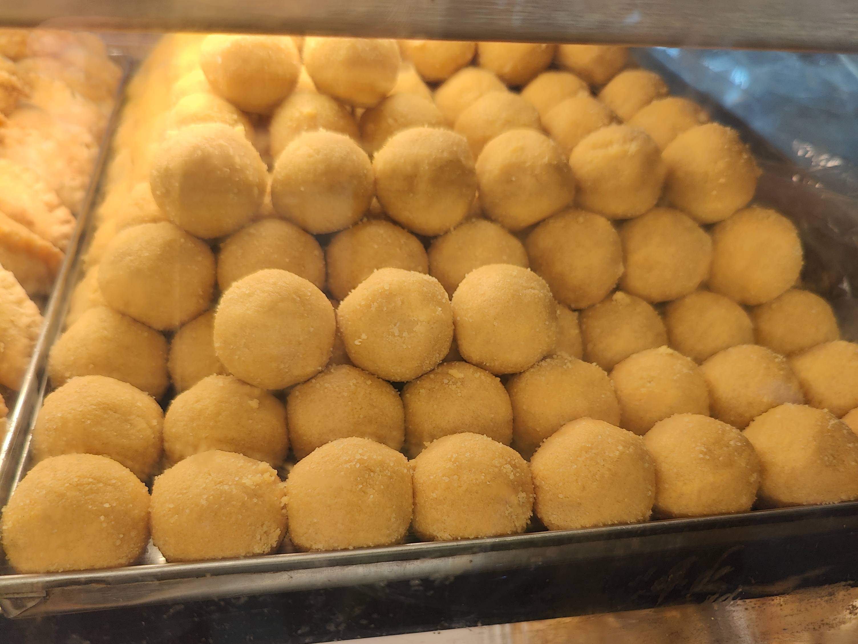  Laddu in Gola - Delicious Indian Sweets in Sector 40 SHREE SWEETS AND FAST FOODS SHOP NO 446 FBLOCK MARKET SECTOR40 GOLA DEPARTMENTAL STORE