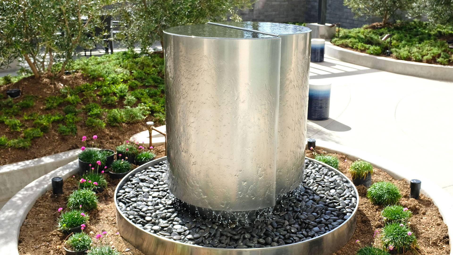  Sage Water Sculpture in New Delhi: Dynamic Stainless Steel Feature VUEE DESIGN C O VD GROUND  FLOOR 1758  GALI 54 N ARYA SAMAJ ROAD PARKING NAIWALA ARYA SAMAJRD NEW DELHI CENTRALDELHILANDMARK Arya Samaj Road