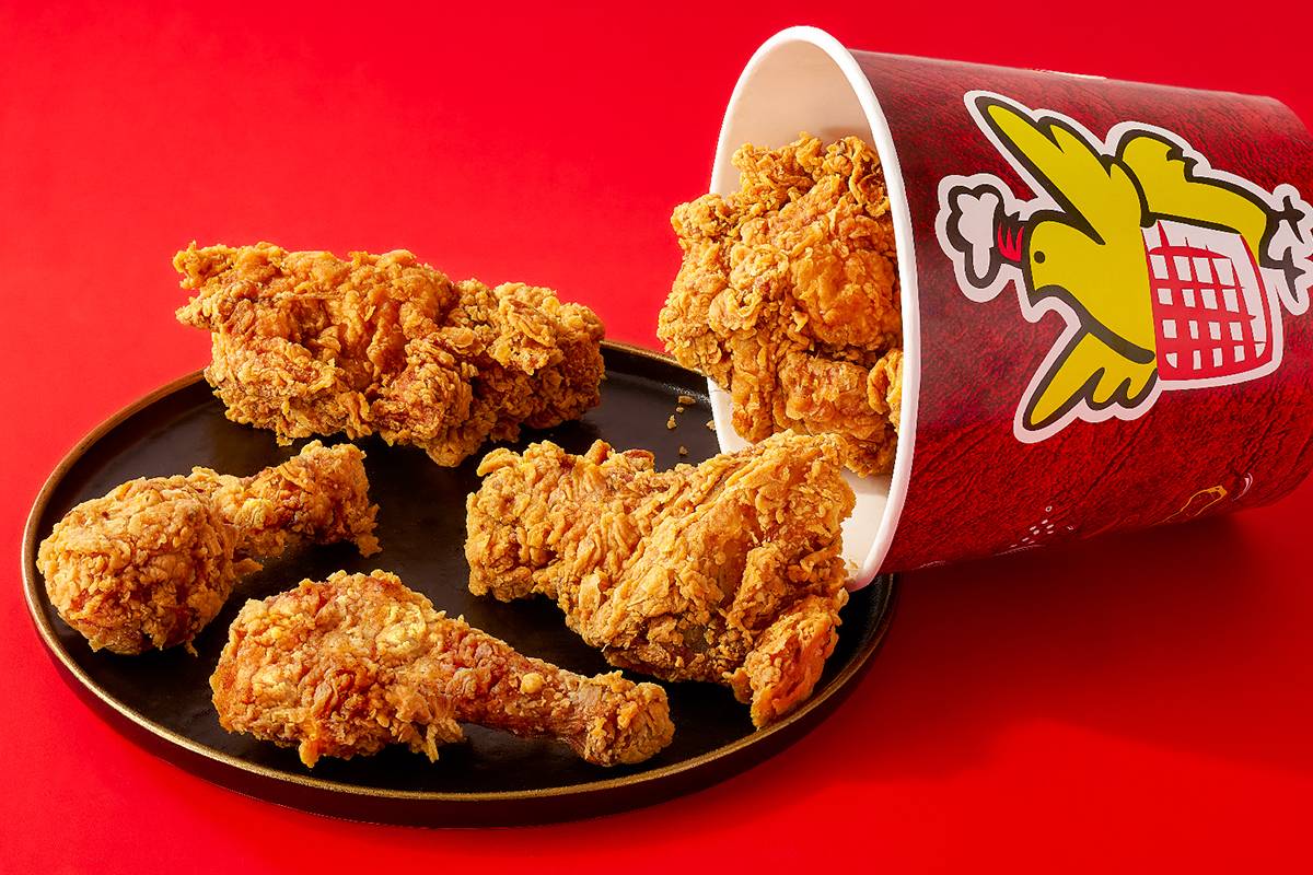 Fried Chicken Bucket in Pragathi Nagar with 5 Pies - Crispy and Delicious -  - Buy Online at FIVE STAR CHICKEN