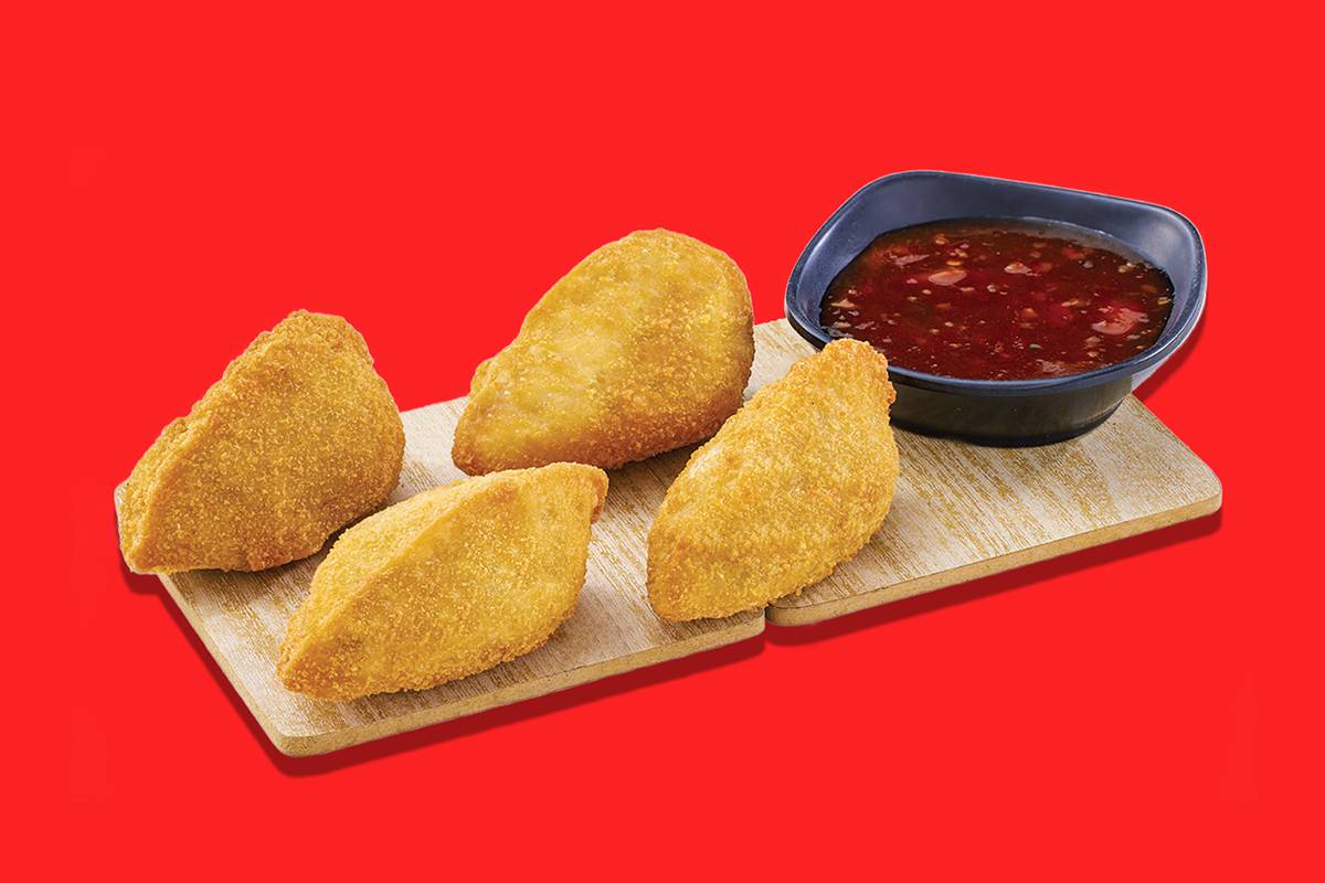 Chicken Momo [6 Pies] in Pragathi Nagar - Delicious and Crispy Snack - Image 1
