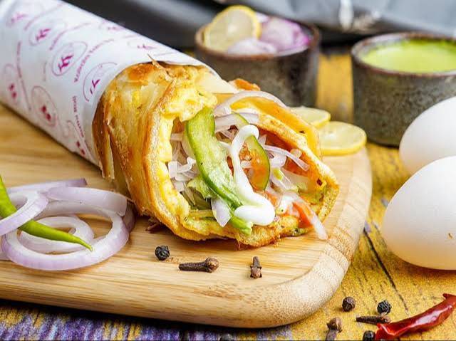 Egg Roll in Pragathi Nagar: Delicious Double Egg Roll for a Quick Meal FIVE STAR CHICKEN PRAGATHI NAGAR  KAKATHIYA HILLS  Nri Colony LANDMARK Opp Modern Mart