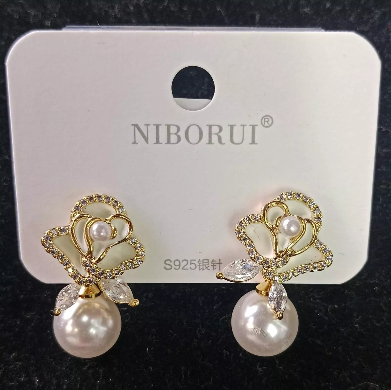 Niborui Floral Pearl Earrings in Usha Arts Shop Malad West - Stylish Design