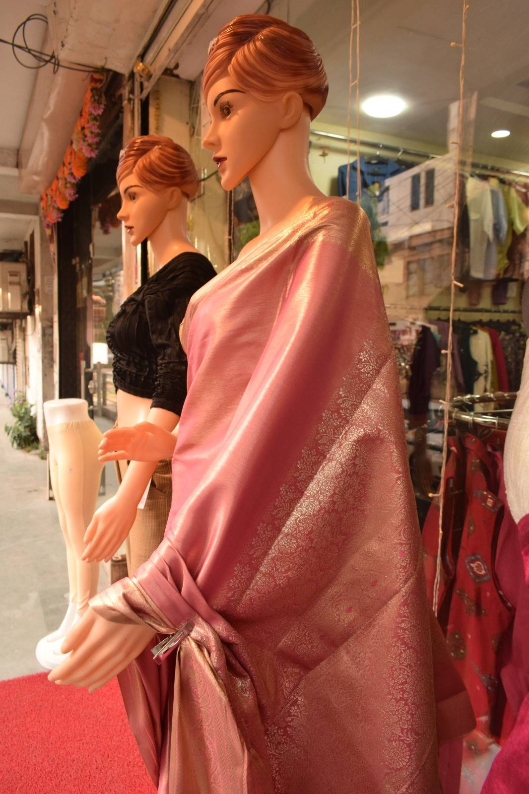 Elegant Soft Silk Saree in Jabalpur: Peach Pink Saree with Zari Border - Image 1
