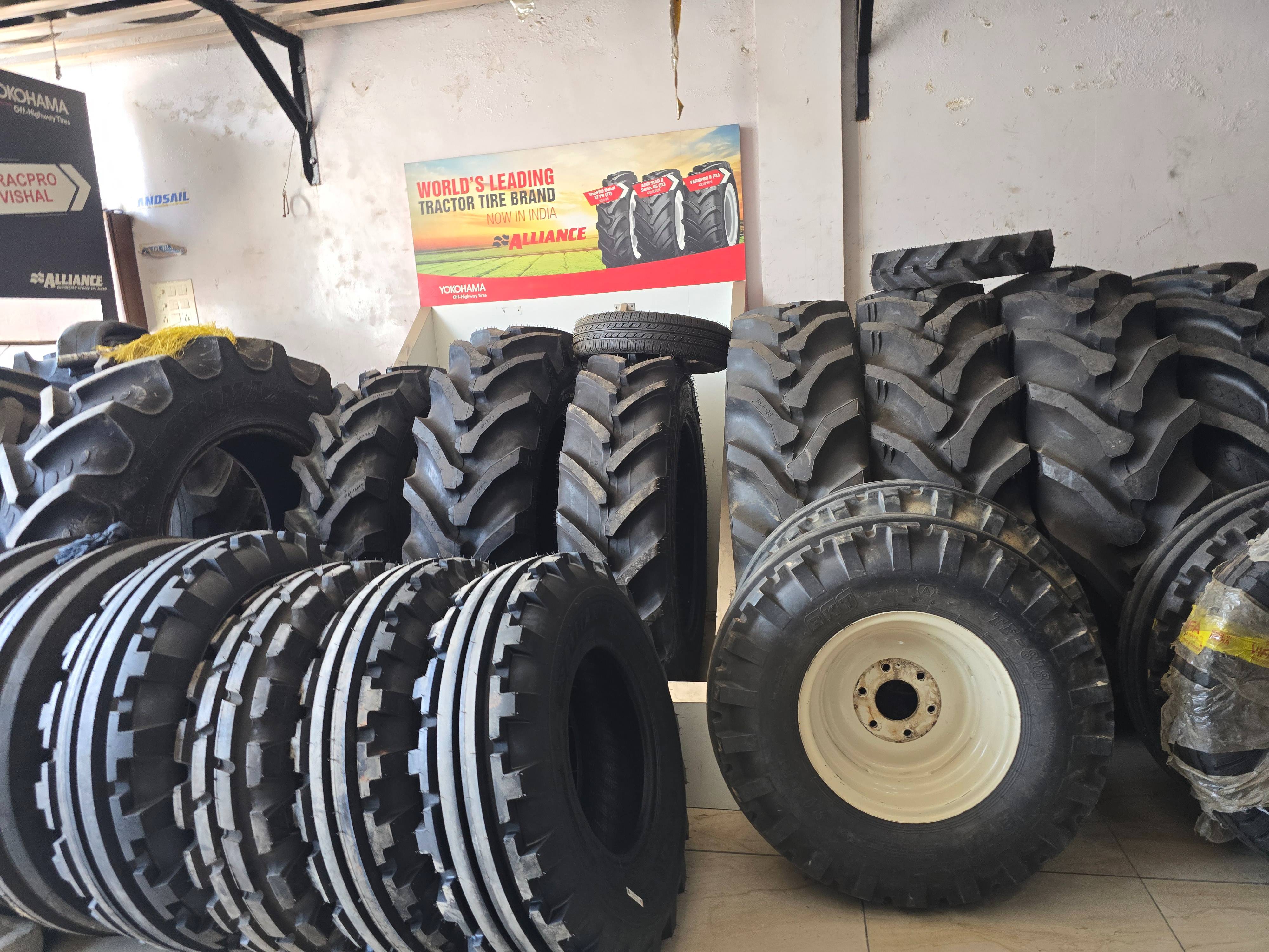 Bansal Tyre Company Motorcycle and Car Tires in Barnala - All Types -  - Buy Online at BANSAL TYRE CO BARNALA