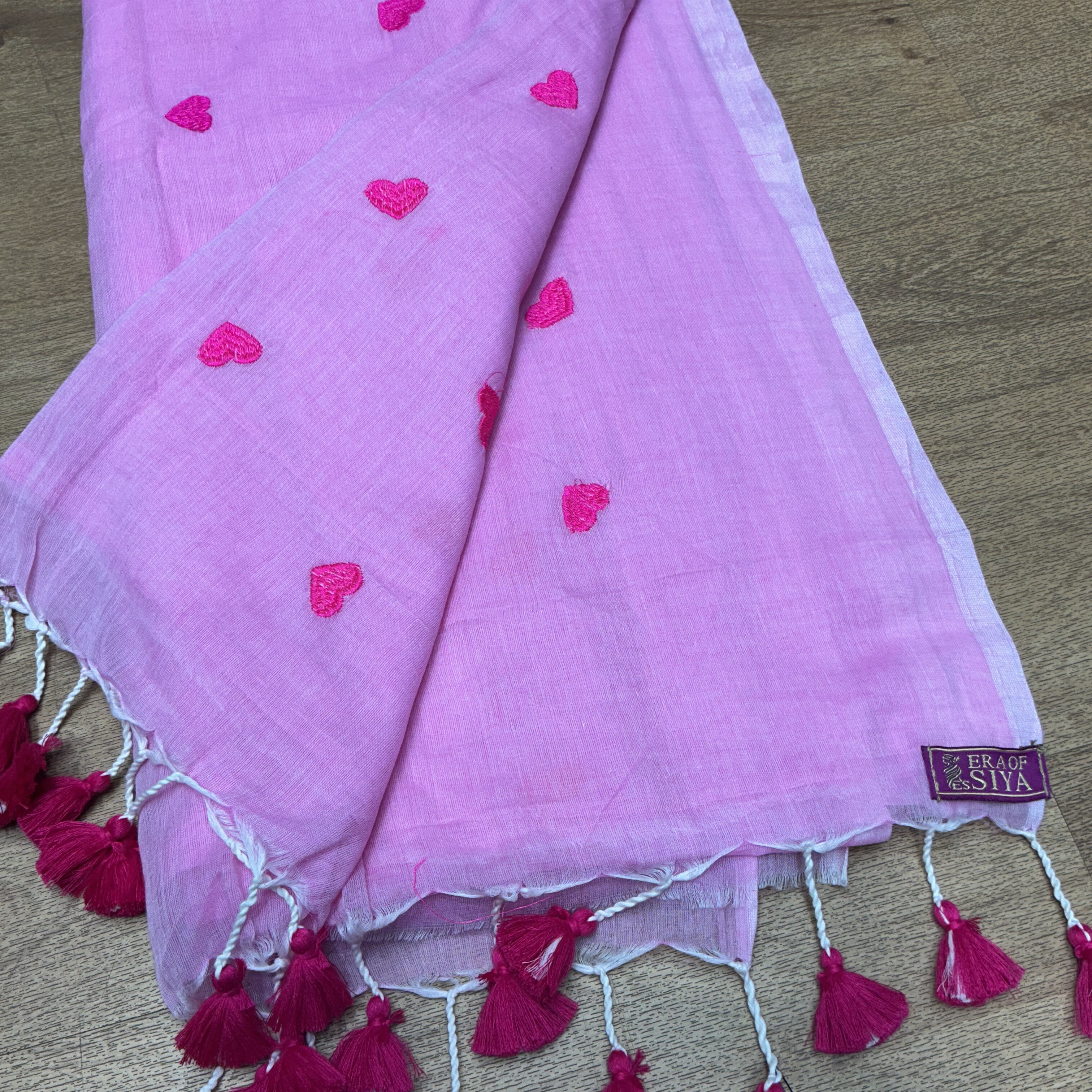 Cotton Saree Pink Heart Print in New Delhi - Elegant and Chic - Image 1