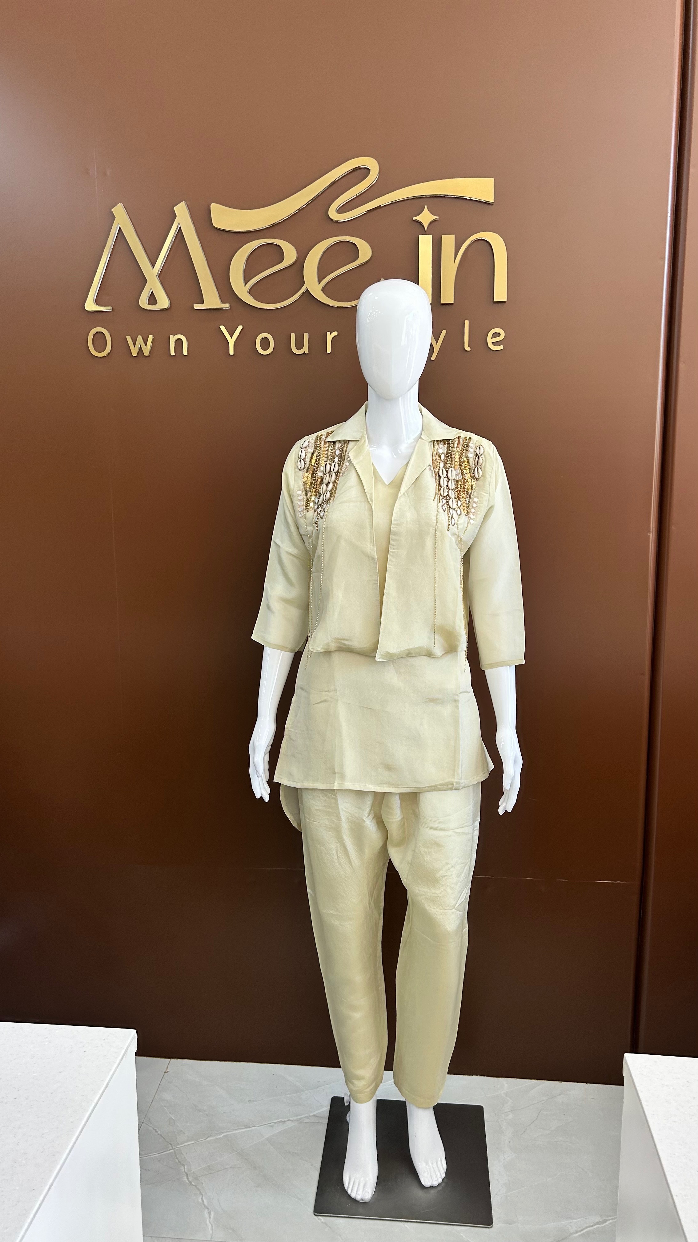 MEE IN - Women's Ethnic Co Ord Set in 155 Shrinathki Taliyain - Stylish Embellishments in JABALPUR