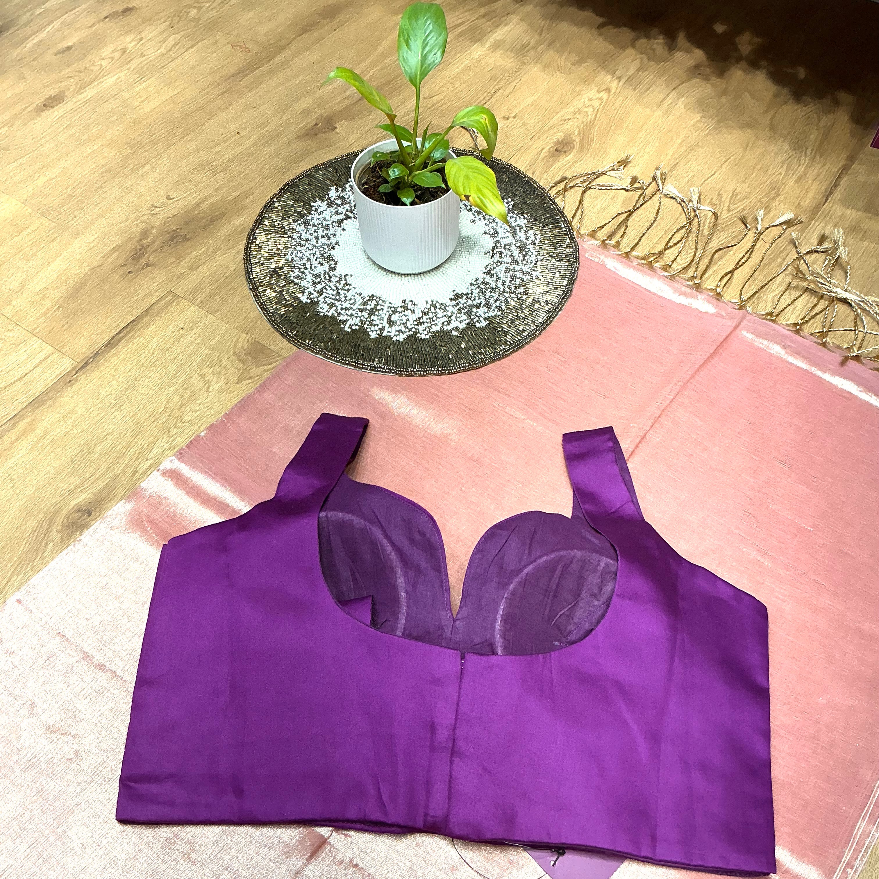 Satin Cotton Padded Blouse in New Delhi - Luxurious Traditional Wear - Image 1