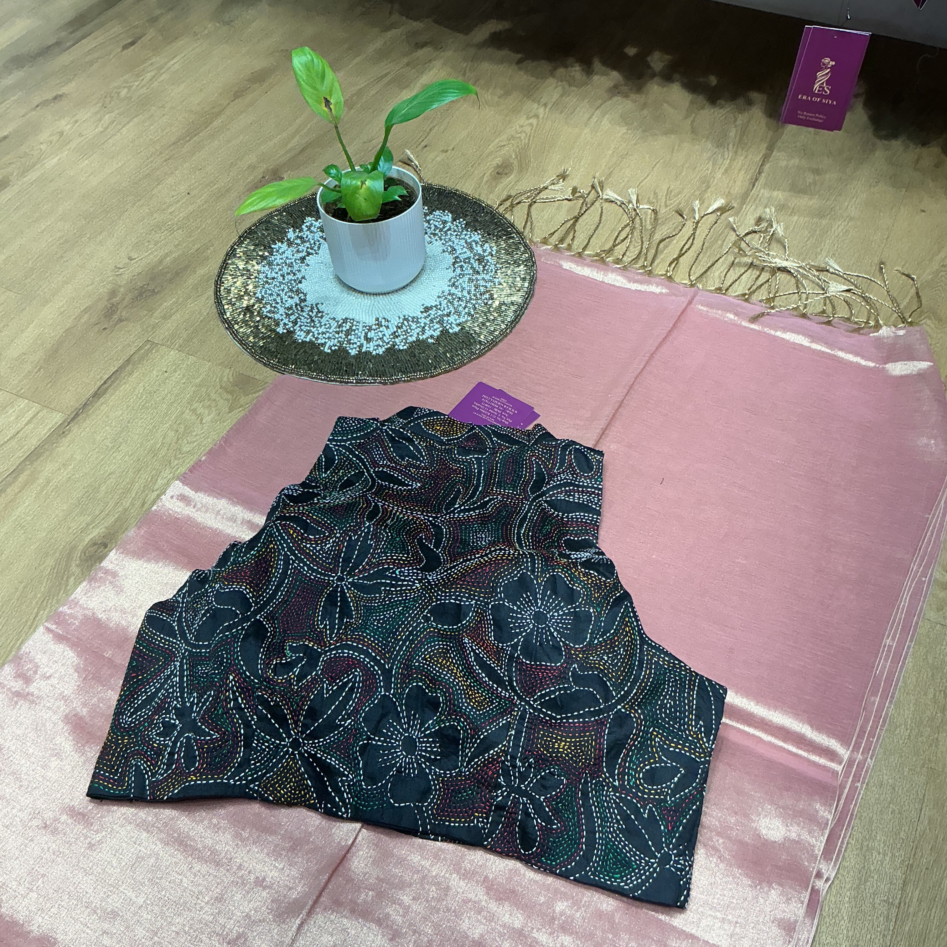 Kantha Handwork Embroidered Sleeveless Blouse in New Delhi - Colorful Stitches - Image 1
