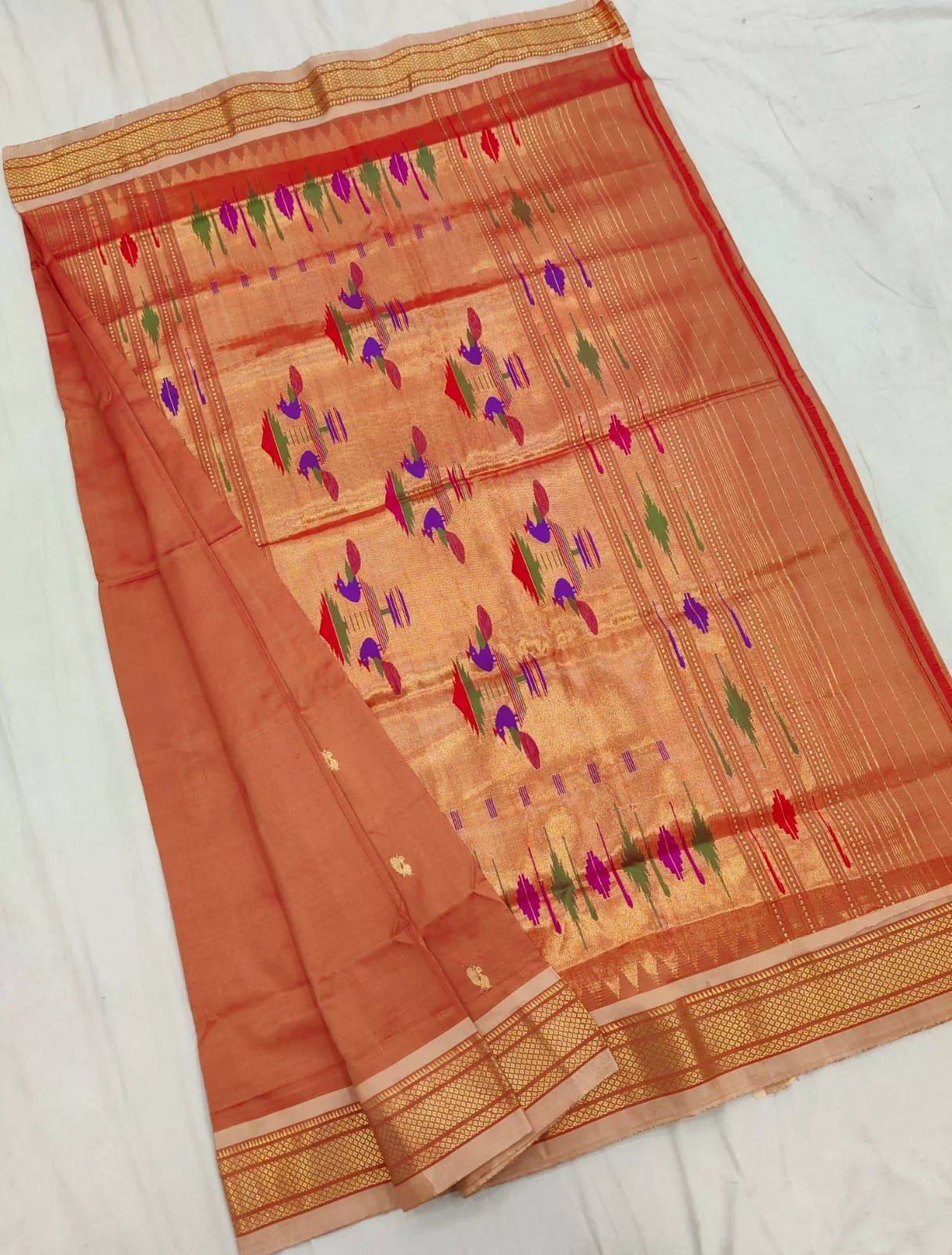 Handloom Paithani Traditional Saree in First Floor, Vitthal Nagar - Exquisite Craftsmanship -  - Buy Online at KALANSHUK