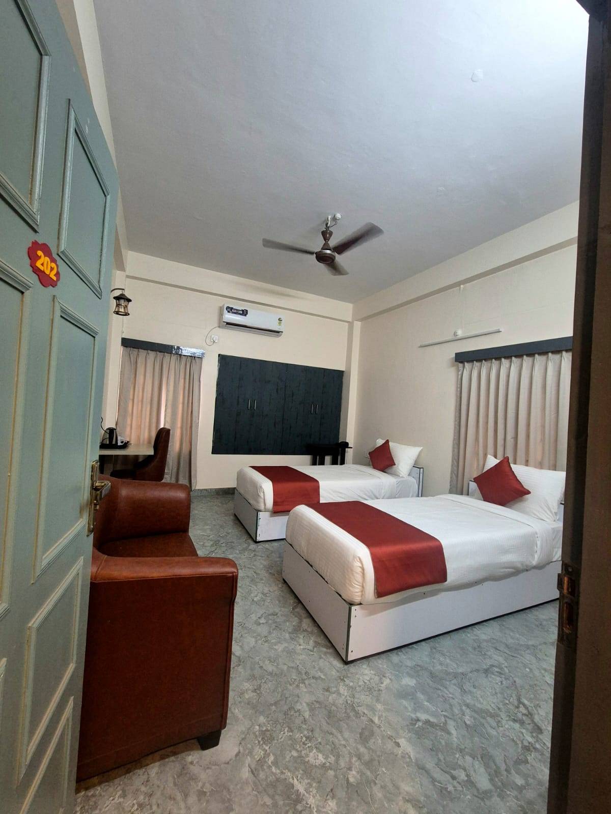 DELUXE TWIN ROOM -  - Buy Online at NK GUEST HOUSE