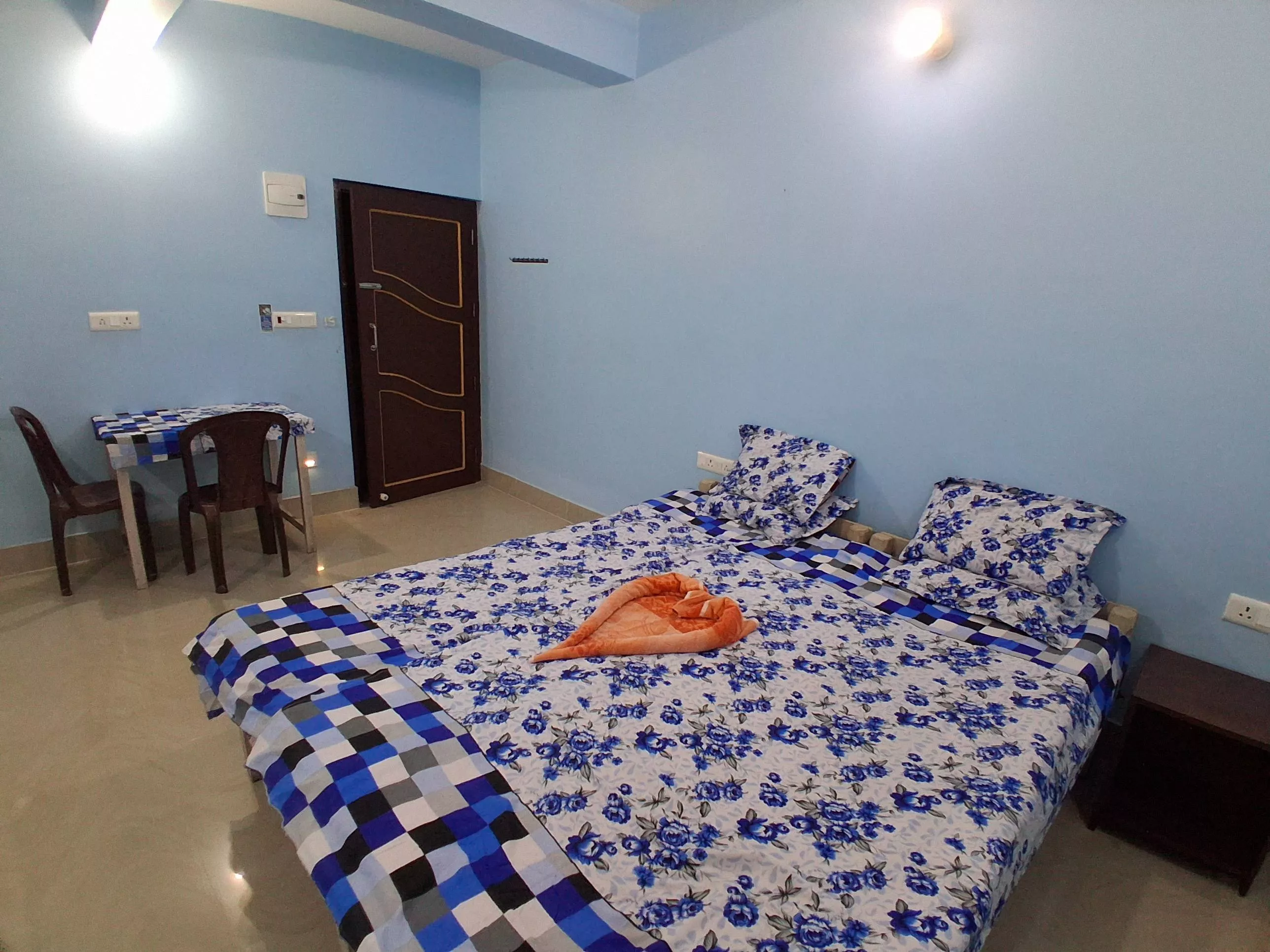 Double Bed Room, 2Adult + 1 Child, Attached Bathroom - Image 3