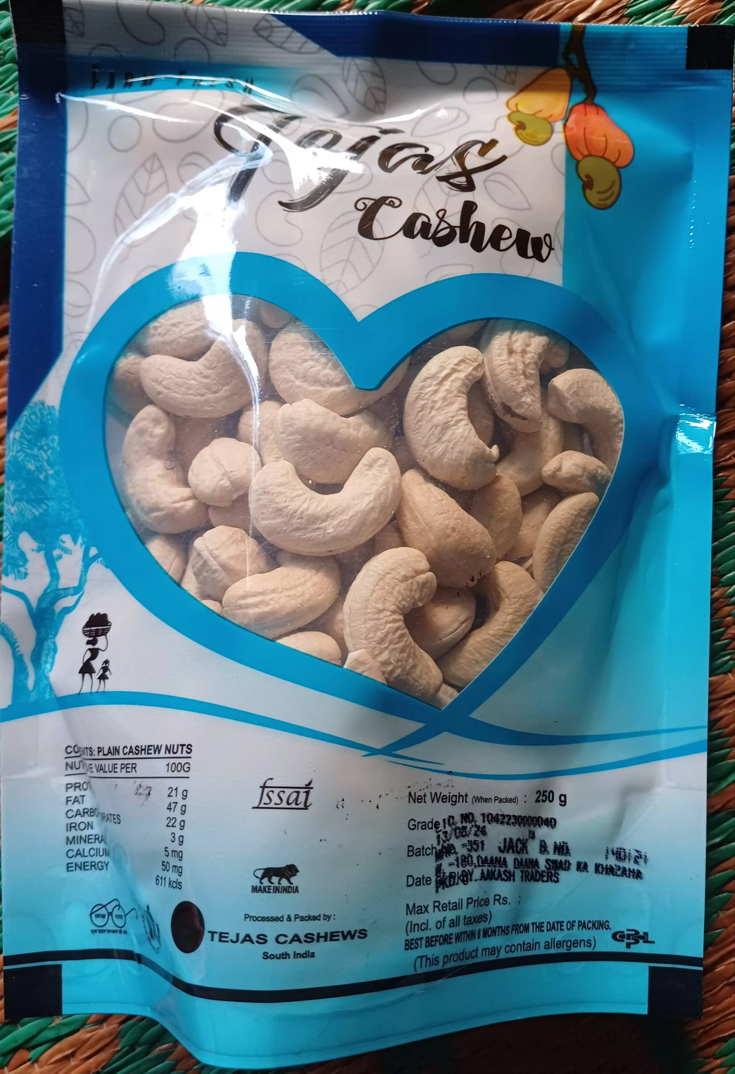 Tejas Cashew Nuts in Samastipur: Premium Quality 240g×4/kg Packs -  - Buy Online at AAKASH TRADERS