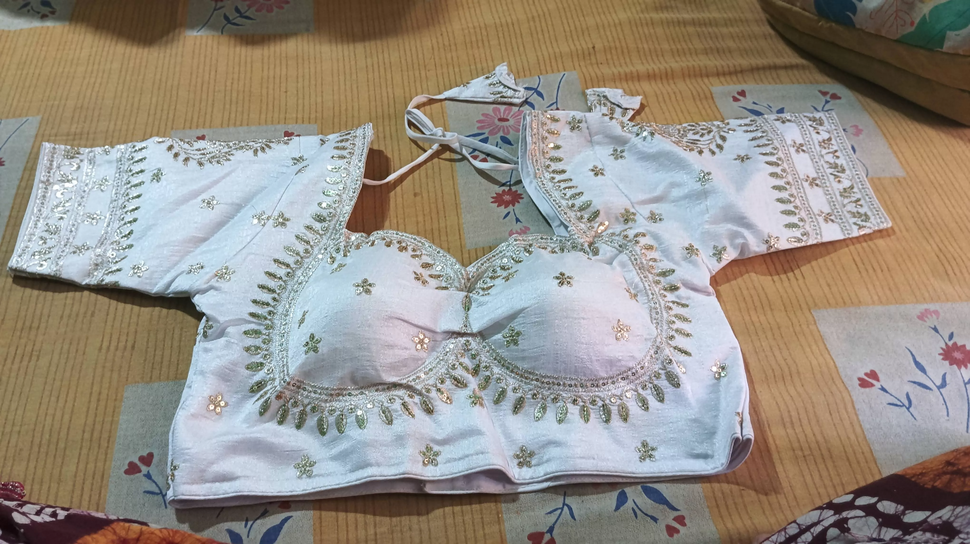 Designer Blouse in Dumdum: Comfortable Pure Cotton Blouse for Elegant Sarees -  - Buy Online at NASKAR GARMENTS