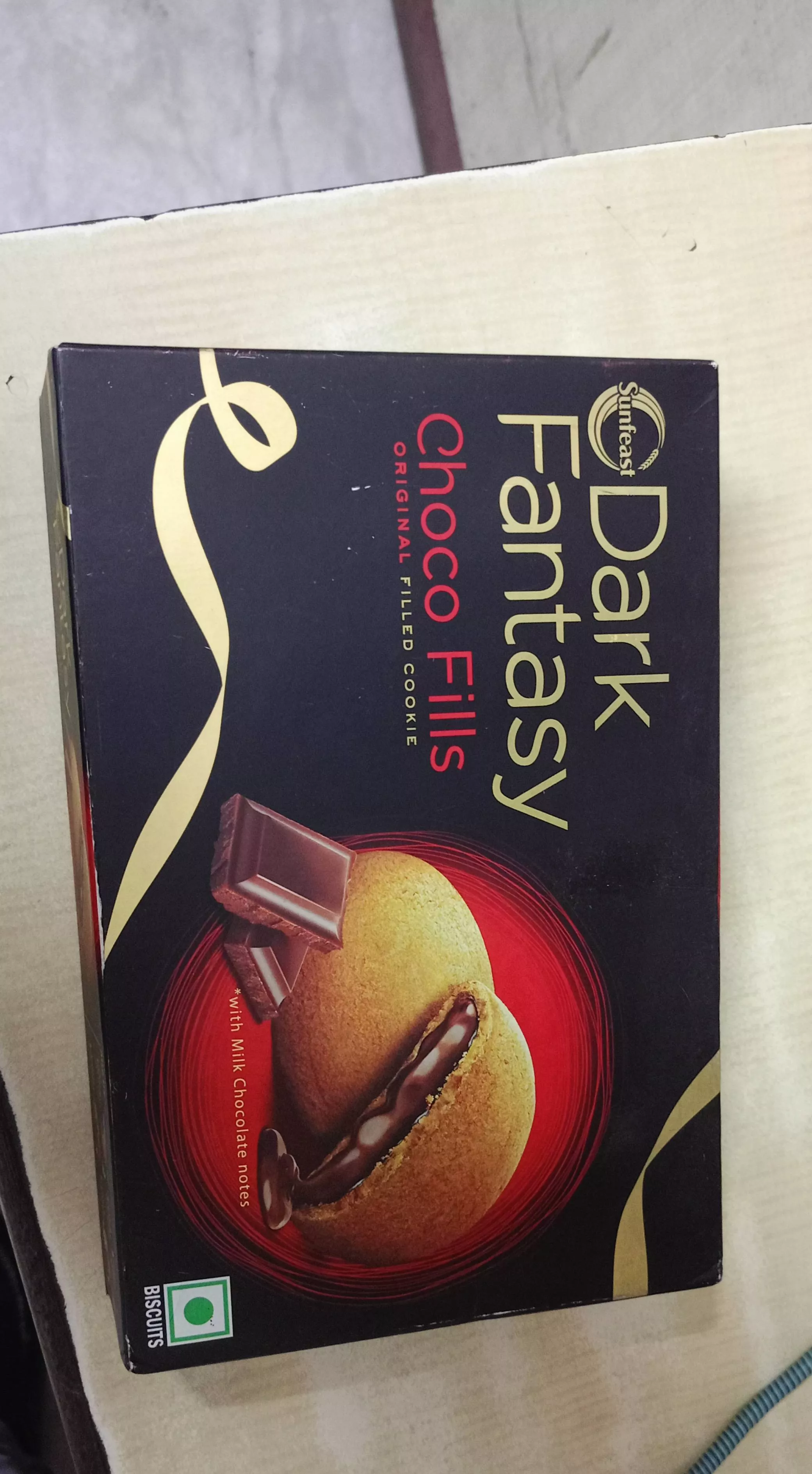 Sunfeast Dark Fantasy Choco Fills in Sakasena Building Delicious Biscuits -  - Buy Online at TIRUPATI TRADING HOUSE