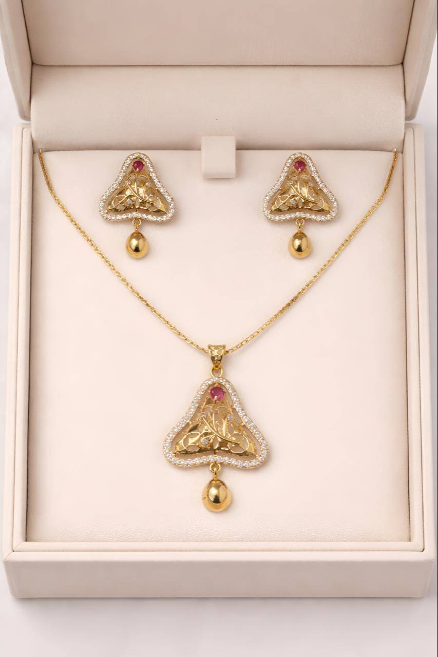Gold Chain and Pendant Set