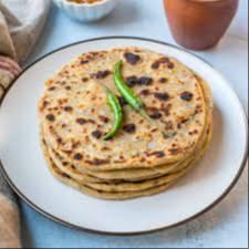 ROYAL GUEST HOUSE - Indian Flatbread Onion Paratha in Suratgarh - Flavorful Twist in SURATGARH
