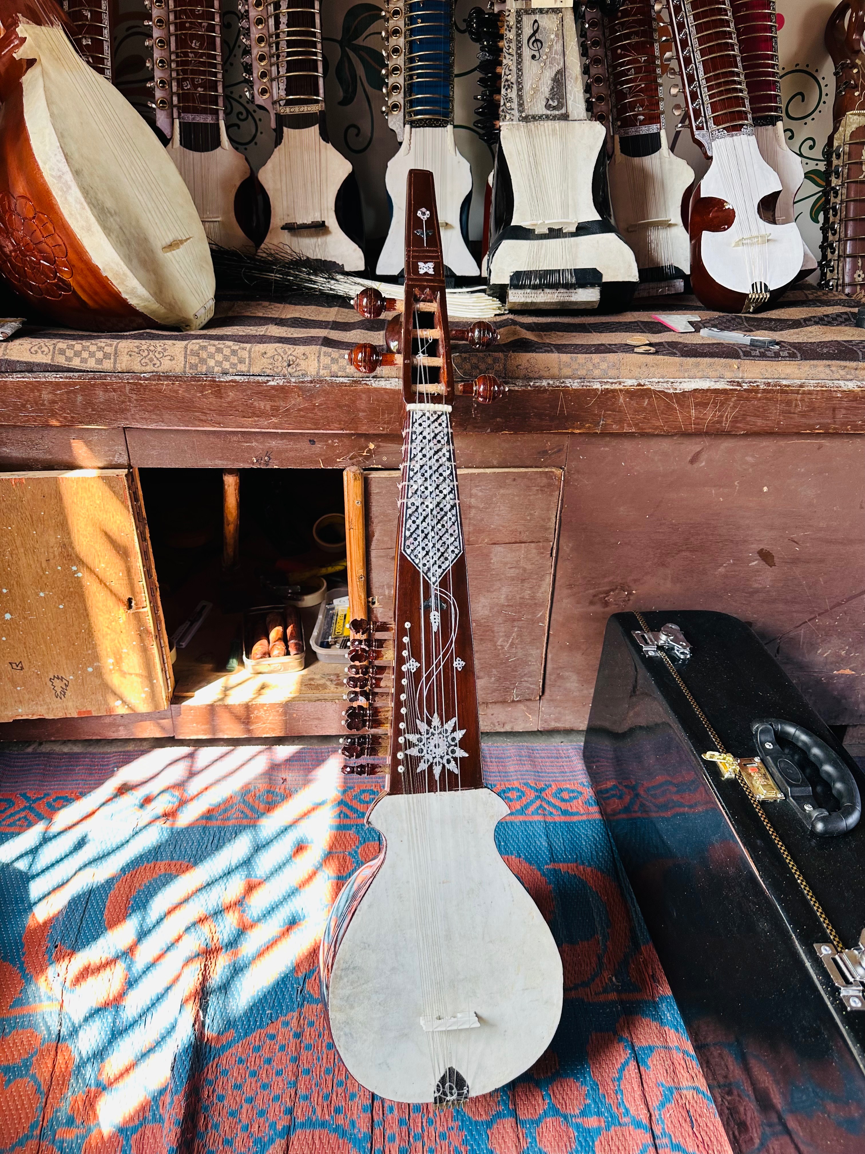 BAINKA MUSICAL HOUSE - Punjabi Rabab Sikh Instrument Bhikhiwind, Amritsar in BHIKHIWIND
