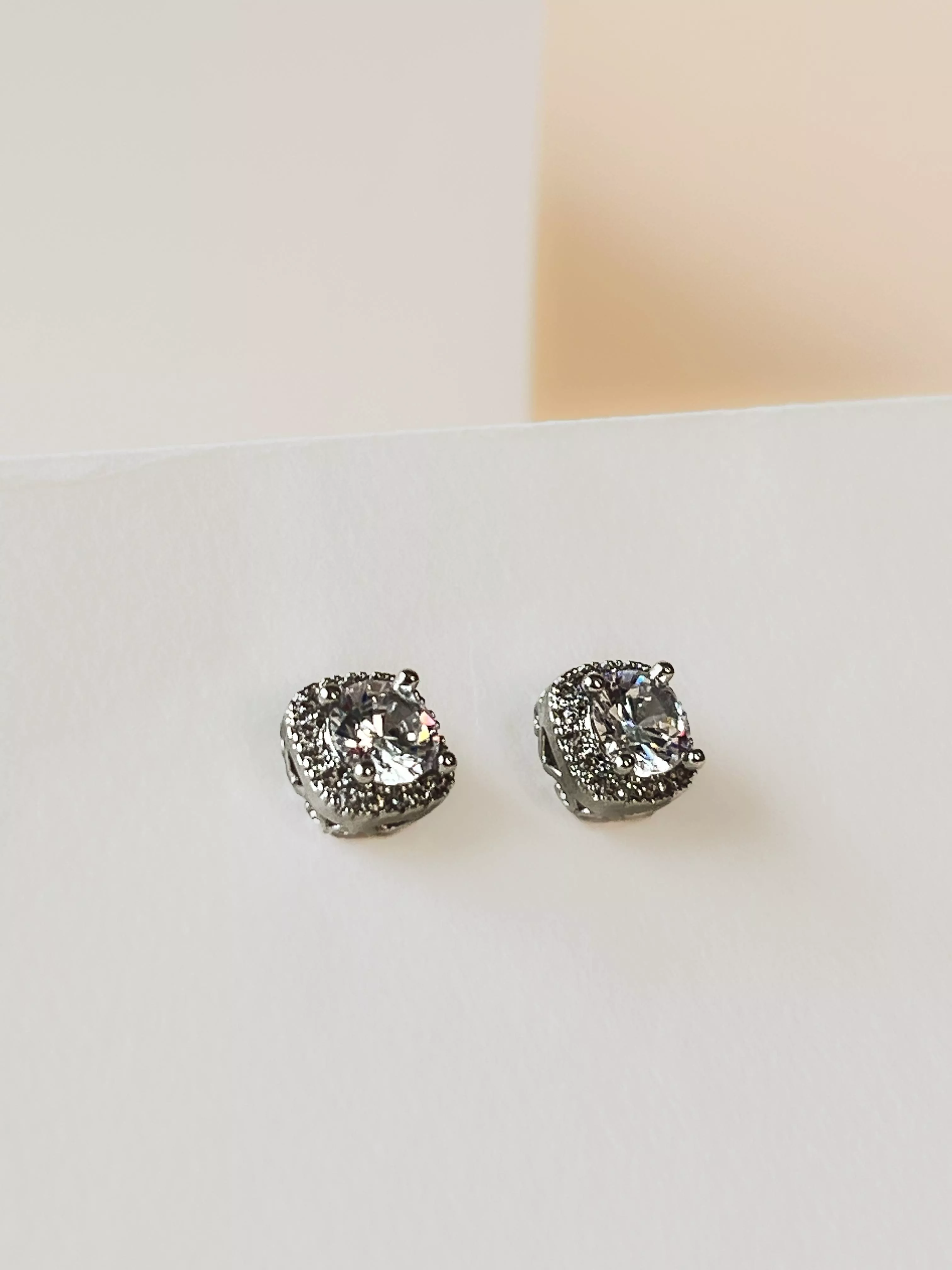 Imitation Jewellery: Silver Plated Studds in Vadgaonsheri - Anti-Tarnish and Waterproof