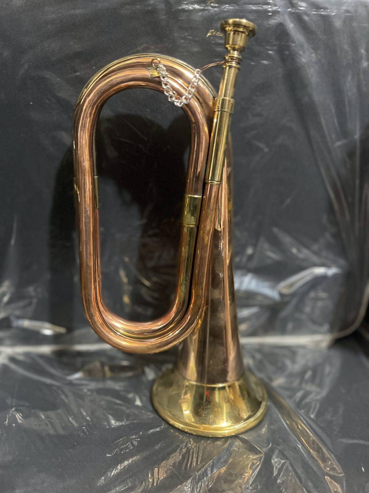 BRASS BUGIL 800gm displayed on a white background, showcasing its durable design and quality craftsmanship — BRASS BUGIL 800g - Image 1