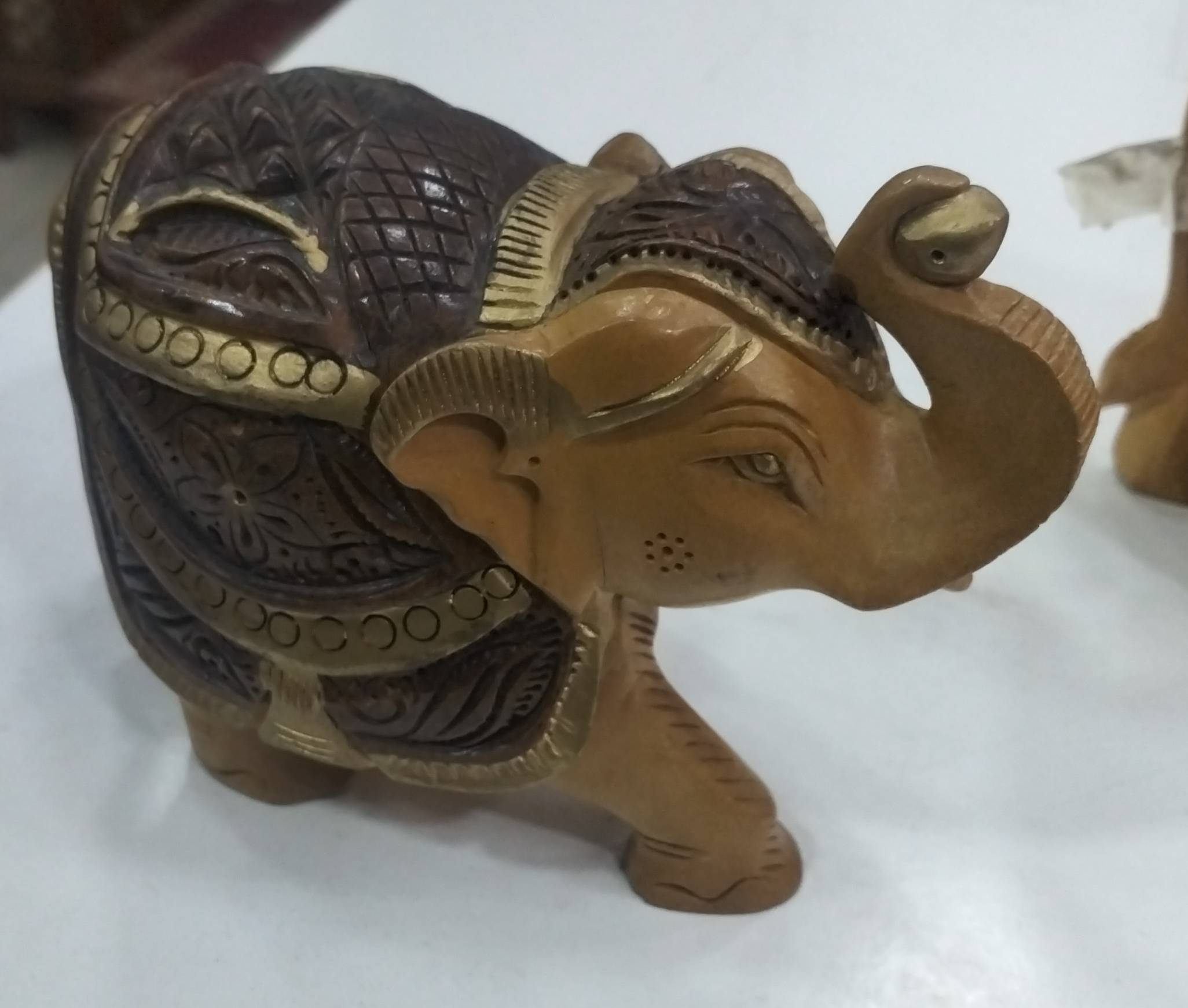 CAVERY COTTAGE EMPORIUM - Home Decor/Wooden Antique Trunk up Elephants Theme in BANGALORE