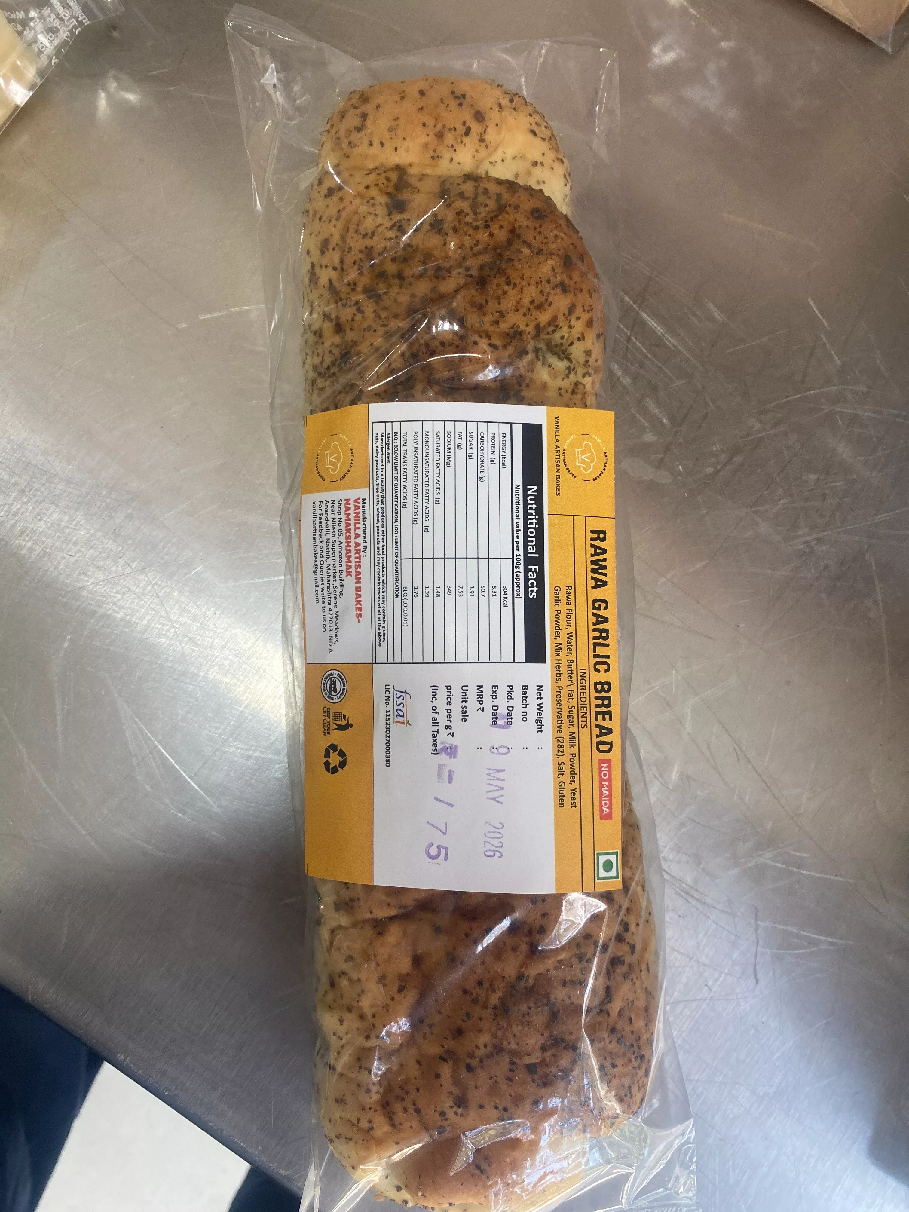 Bakery/Rawa Garlic Bread in Nashik - Freshly Baked with Flavorful Spices -  - Buy Online at VANILLA ARTISAN BAKES