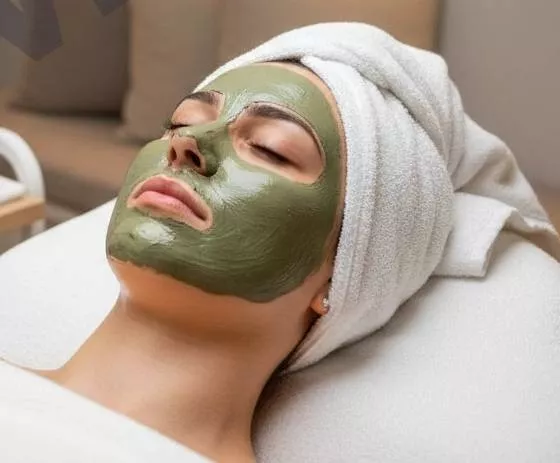 Herbal Revitalizing Face Mask in C O Razor cut vill kharindwa shiv mandir gli - Refreshing Glow