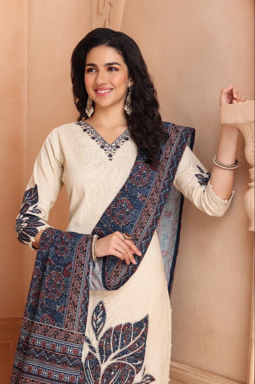 Elegant Khadi cotton kurta set with intricate bead work detailing, perfect for stylish occasions in SIRA.