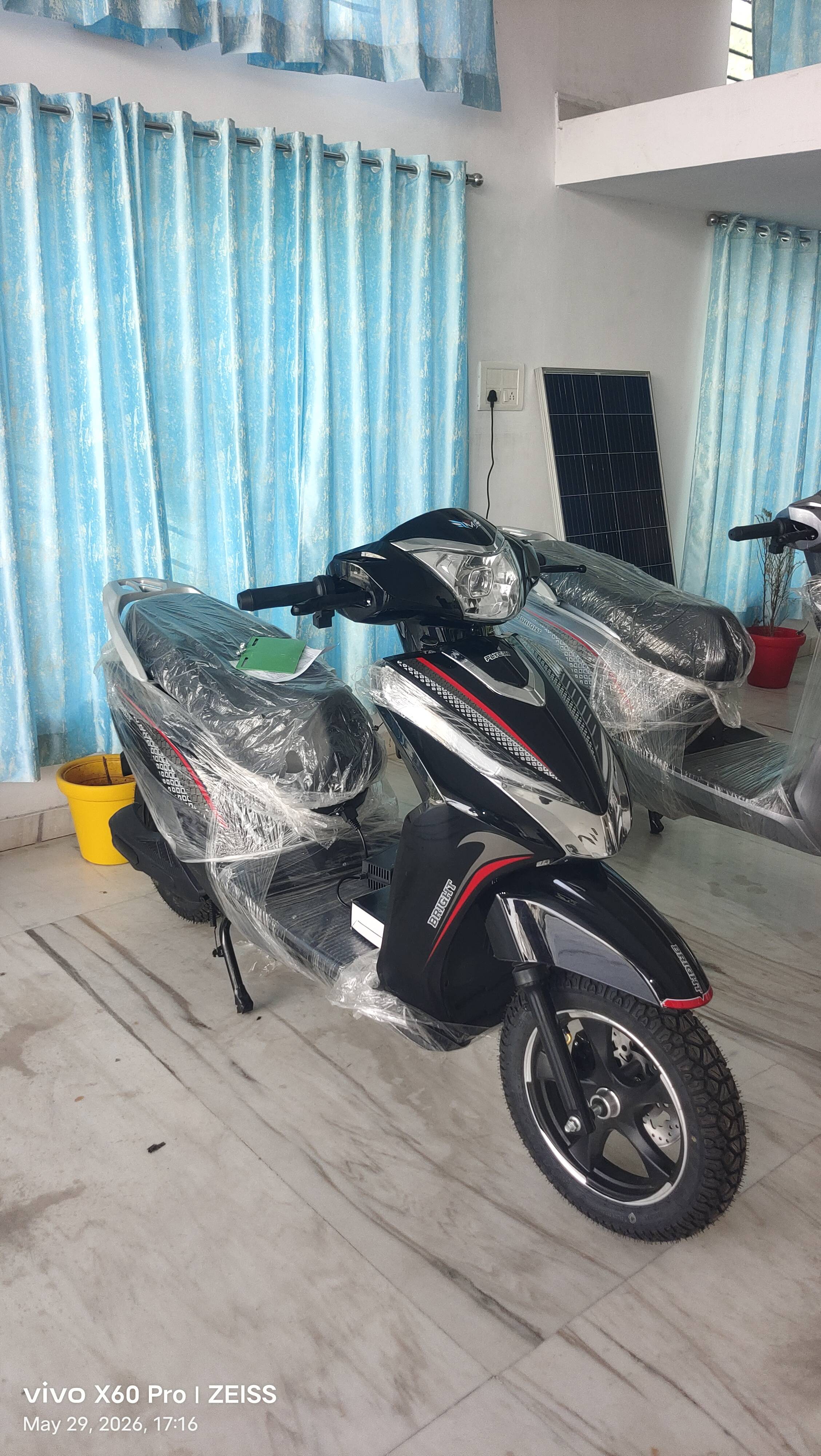 BreezyX Electric Scooter in RAJASMAND showcasing sleek design, compact build, and eco-friendly features for urban commuting.